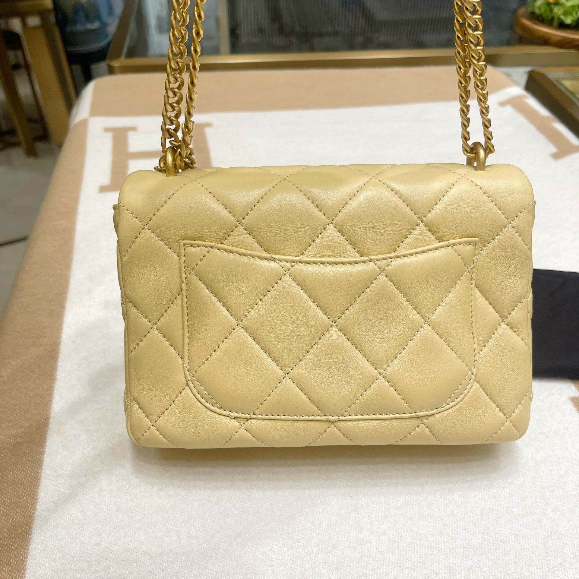 Chanel Pre-loved Bag Brand new condition Size ONE SIZE - 4 Thumbnail