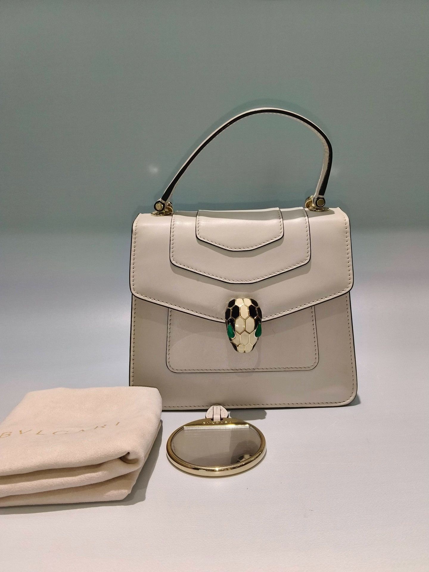 Bvlgari Pre-loved Bag Very good condition Size ONE SIZE - 2 Thumbnail