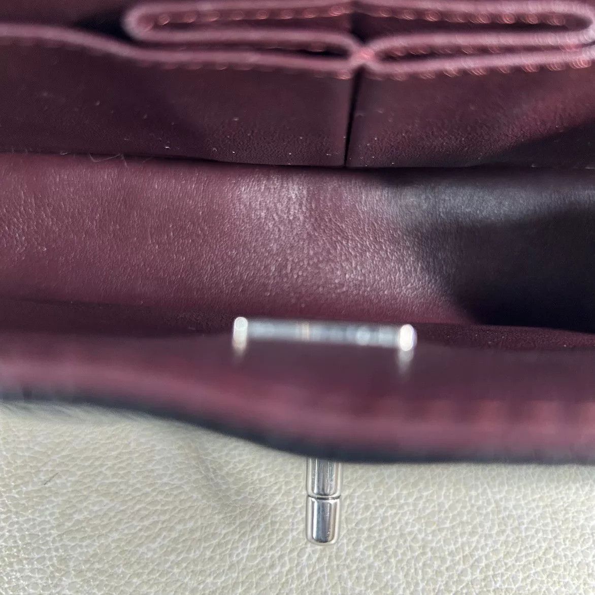 Chanel Pre-loved Bag Very good condition Size ONE SIZE - 4 Thumbnail