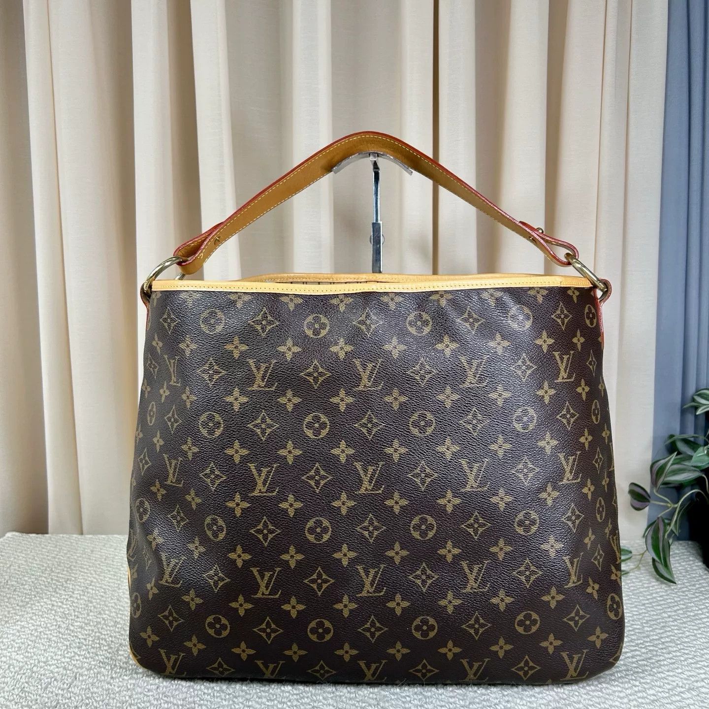 Louis Vuitton Pre-loved Bag Very good condition Size ONE SIZE - 2 Thumbnail