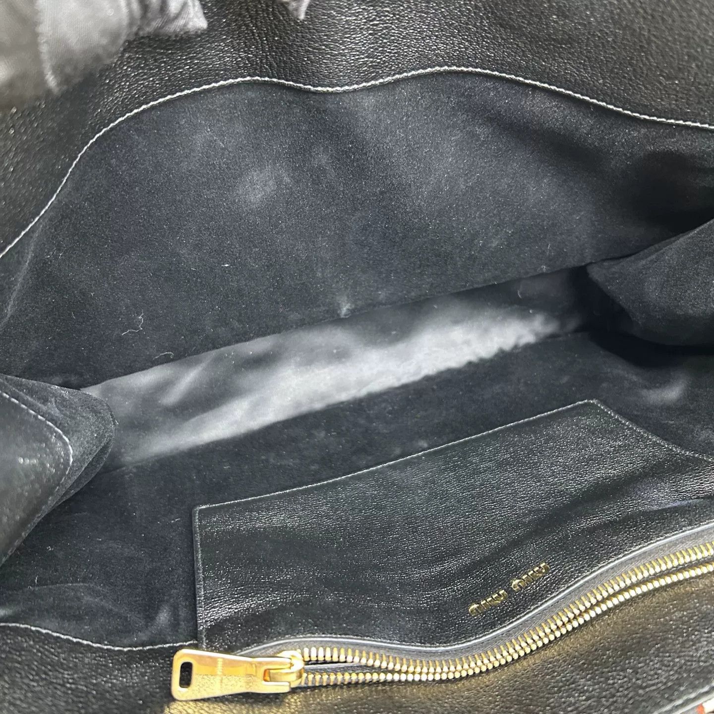 Miu Miu Pre-loved Bag Very good condition Size ONE SIZE - 6 Thumbnail