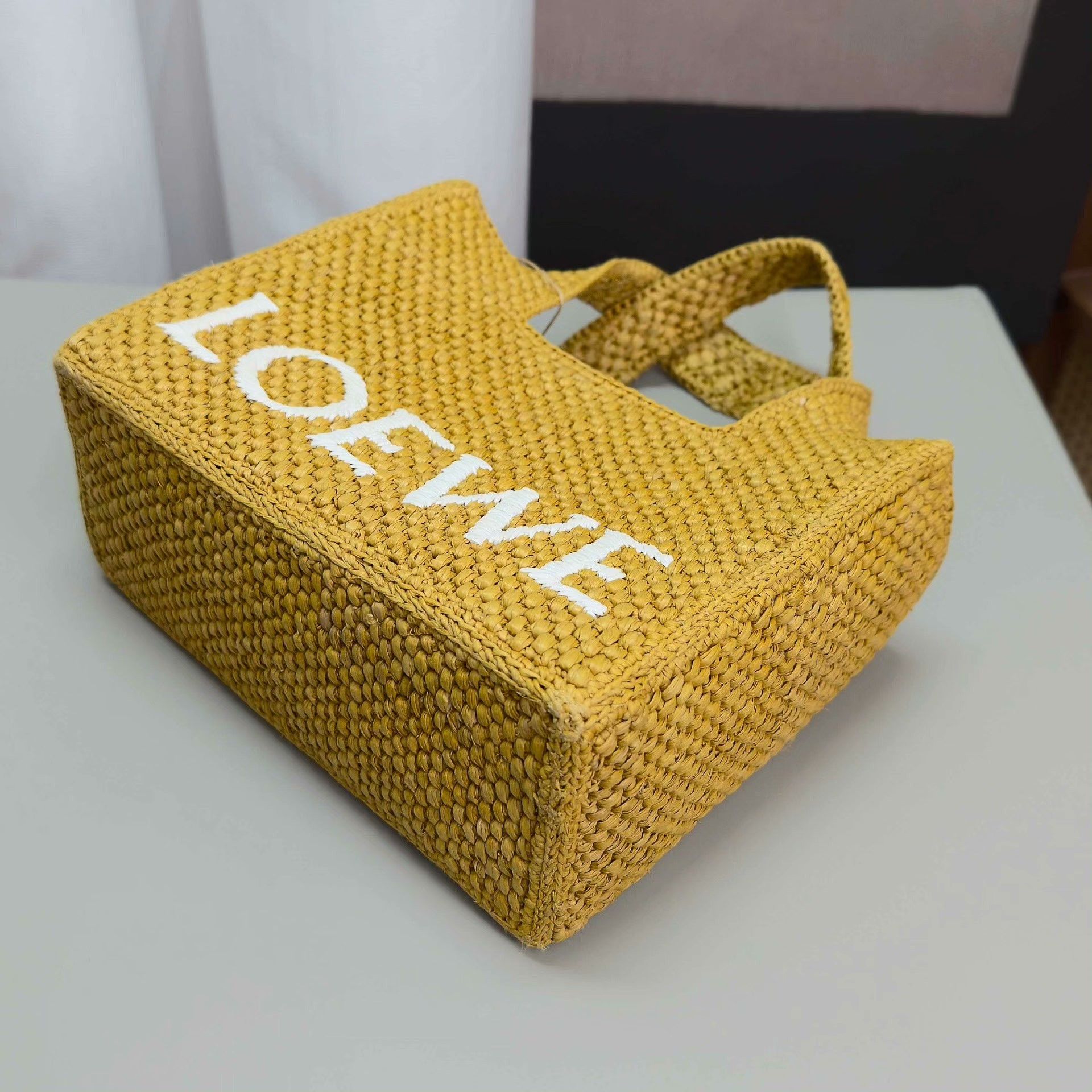 Loewe Pre-loved Bag Very good condition Size ONE SIZE - 4 Thumbnail
