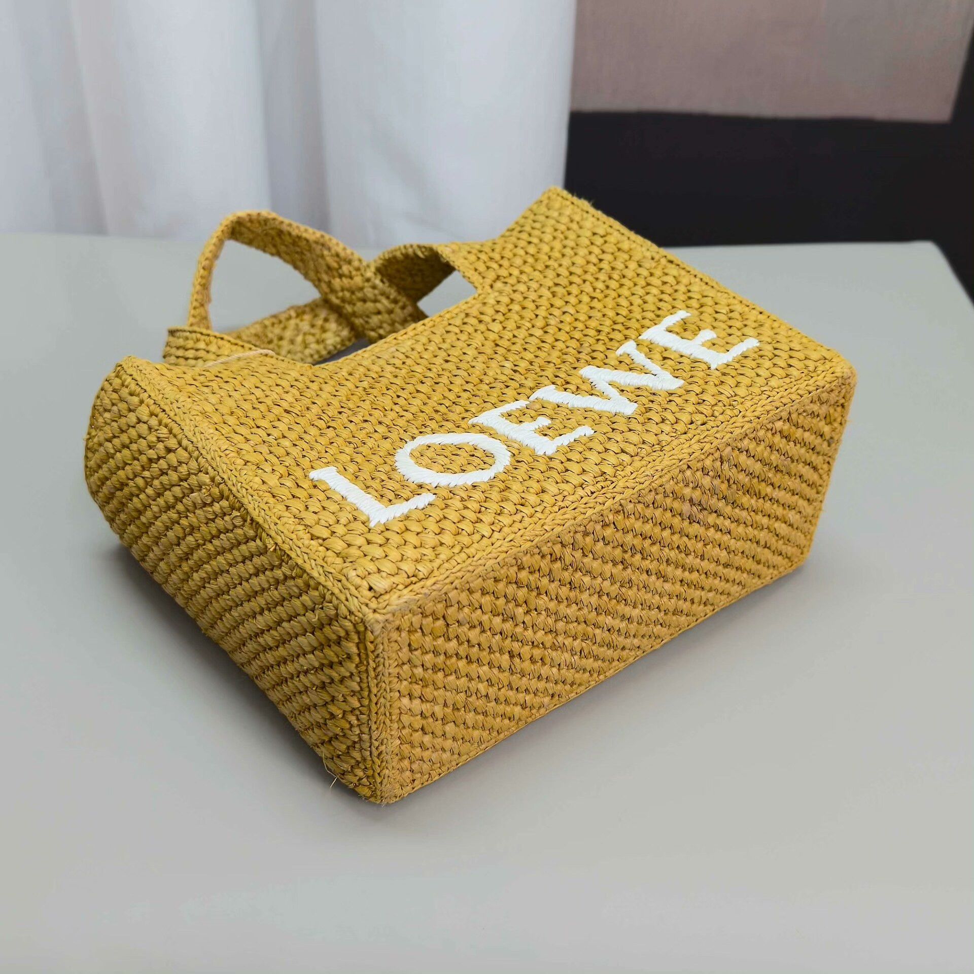 Loewe Pre-loved Bag Very good condition Size ONE SIZE - 3 Thumbnail