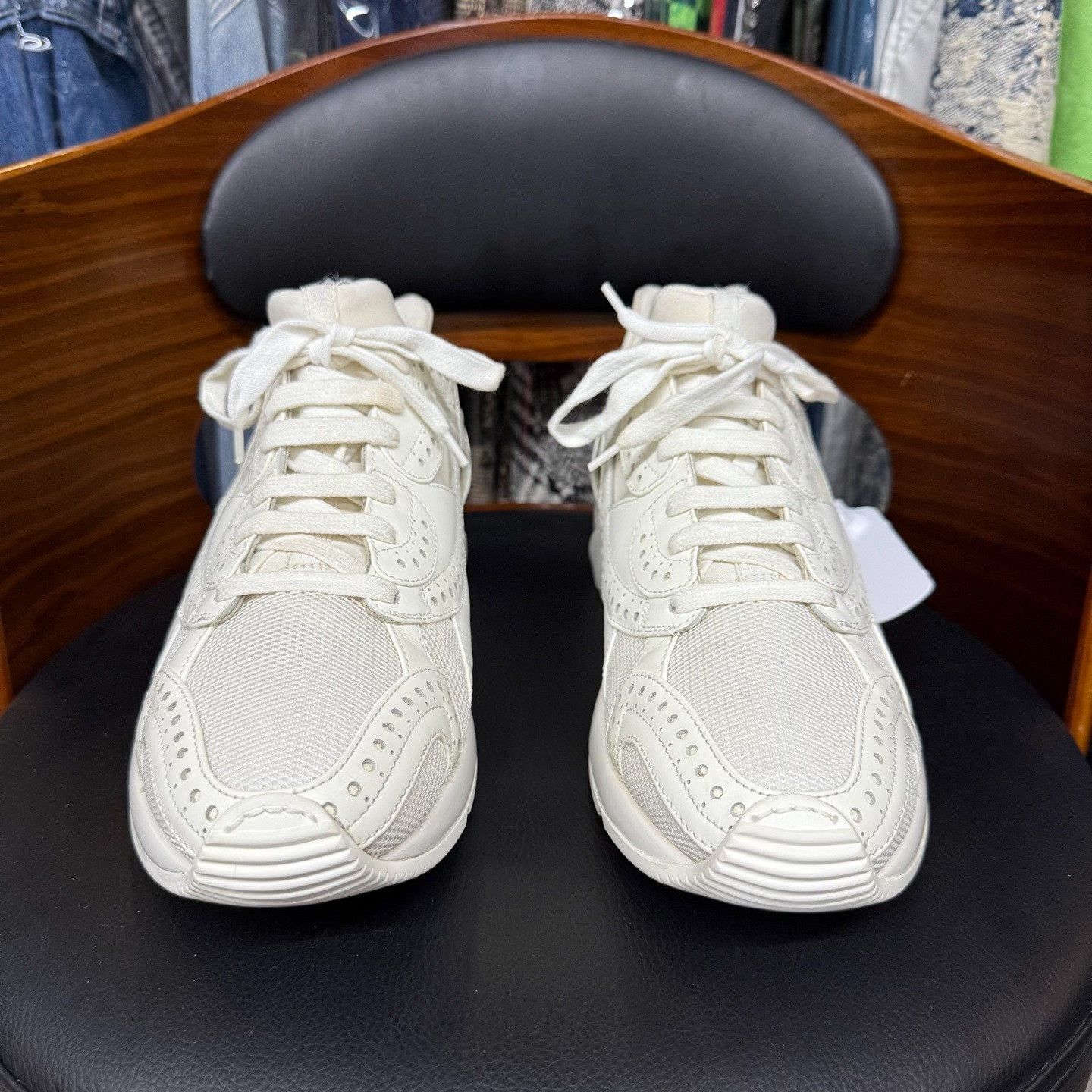Dior Dior White Lowtop Sneakers 7.5 Men Size US 7.5 / EU 40-41 - 2 Thumbnail