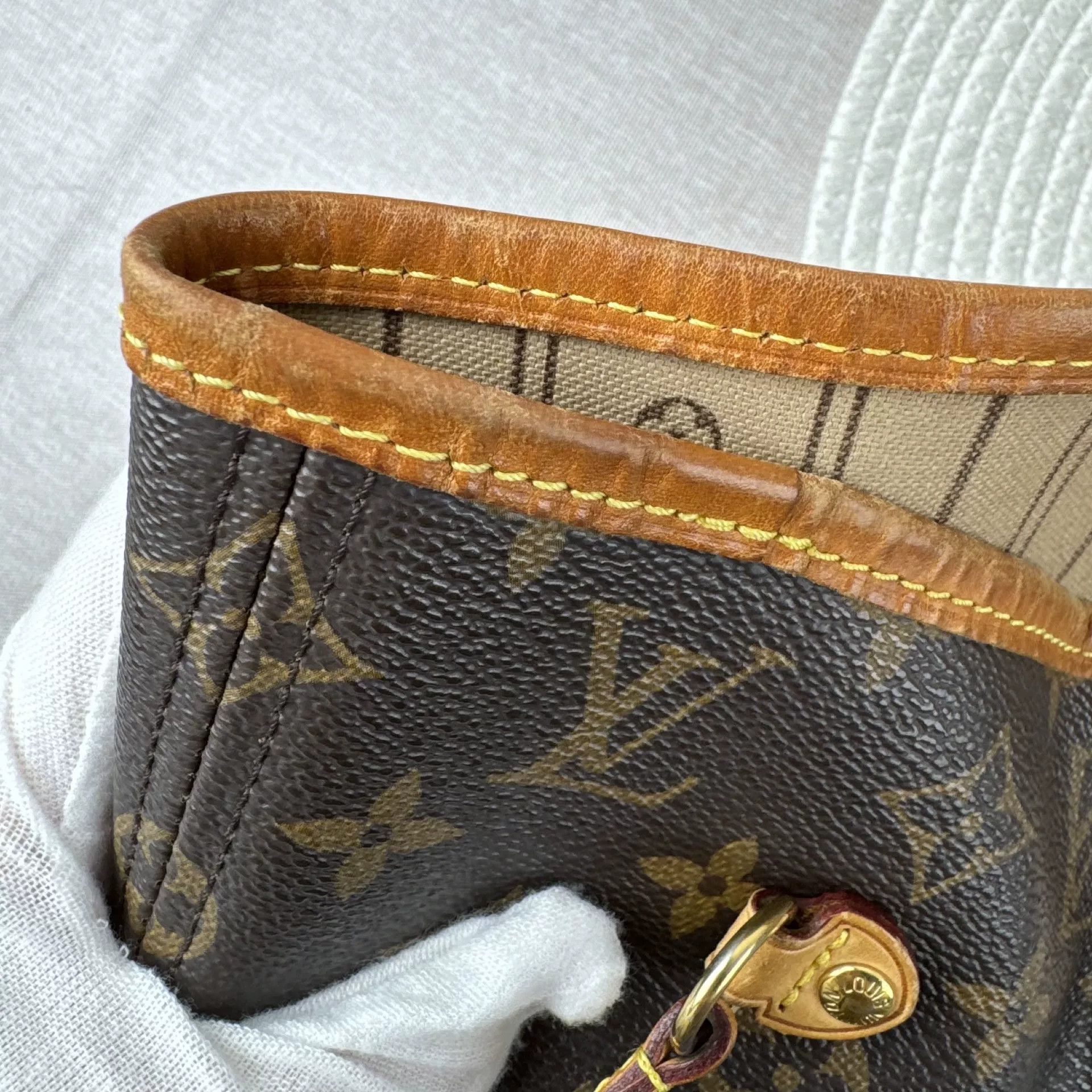 Louis Vuitton Pre-loved Bag Very good condition Size ONE SIZE - 9 Thumbnail