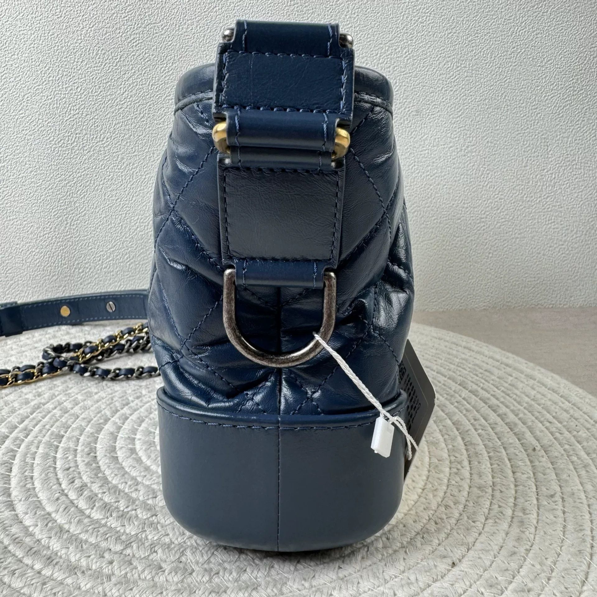 Chanel Pre-loved Bag Very good condition Size ONE SIZE - 4 Thumbnail