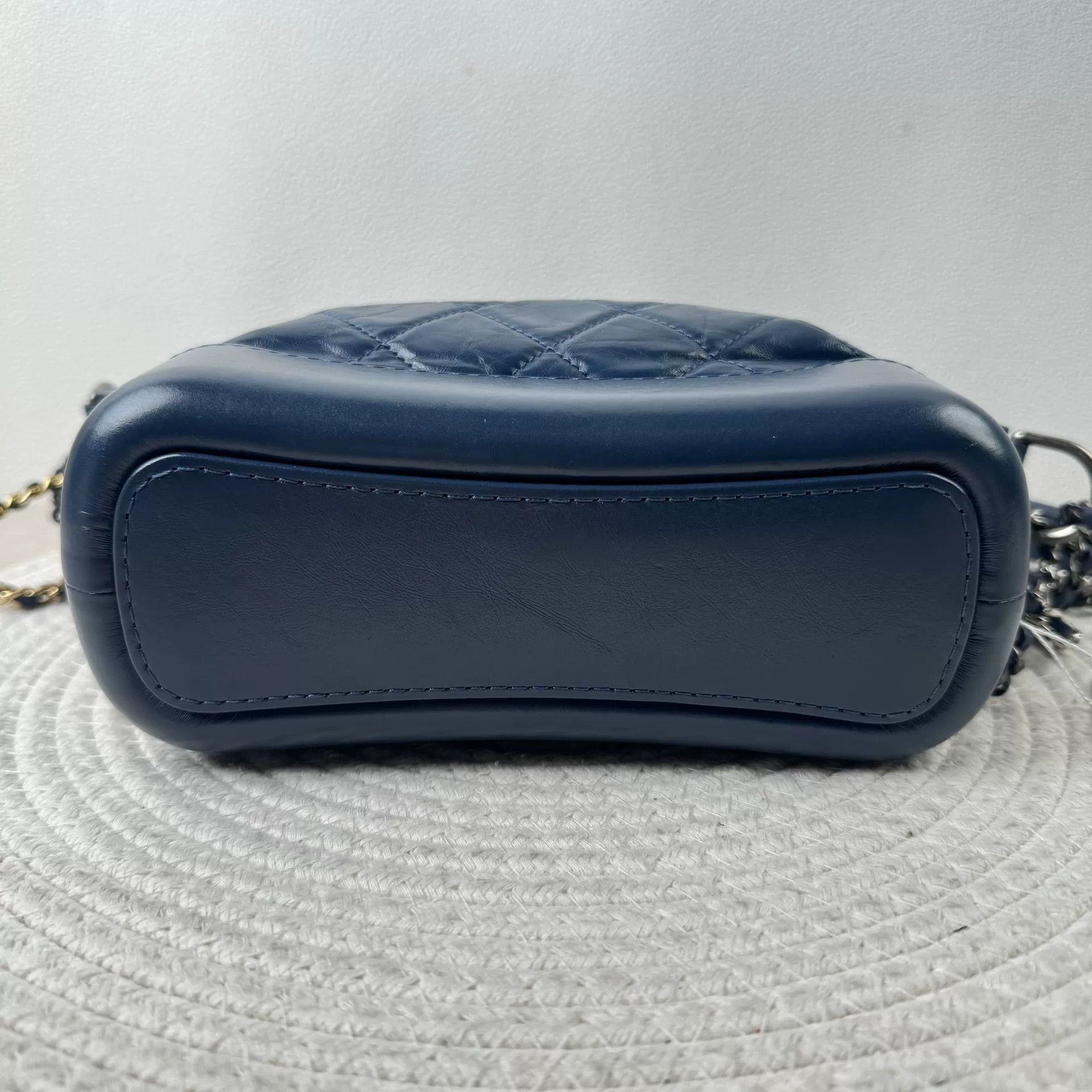 Chanel Pre-loved Bag Very good condition Size ONE SIZE - 6 Thumbnail