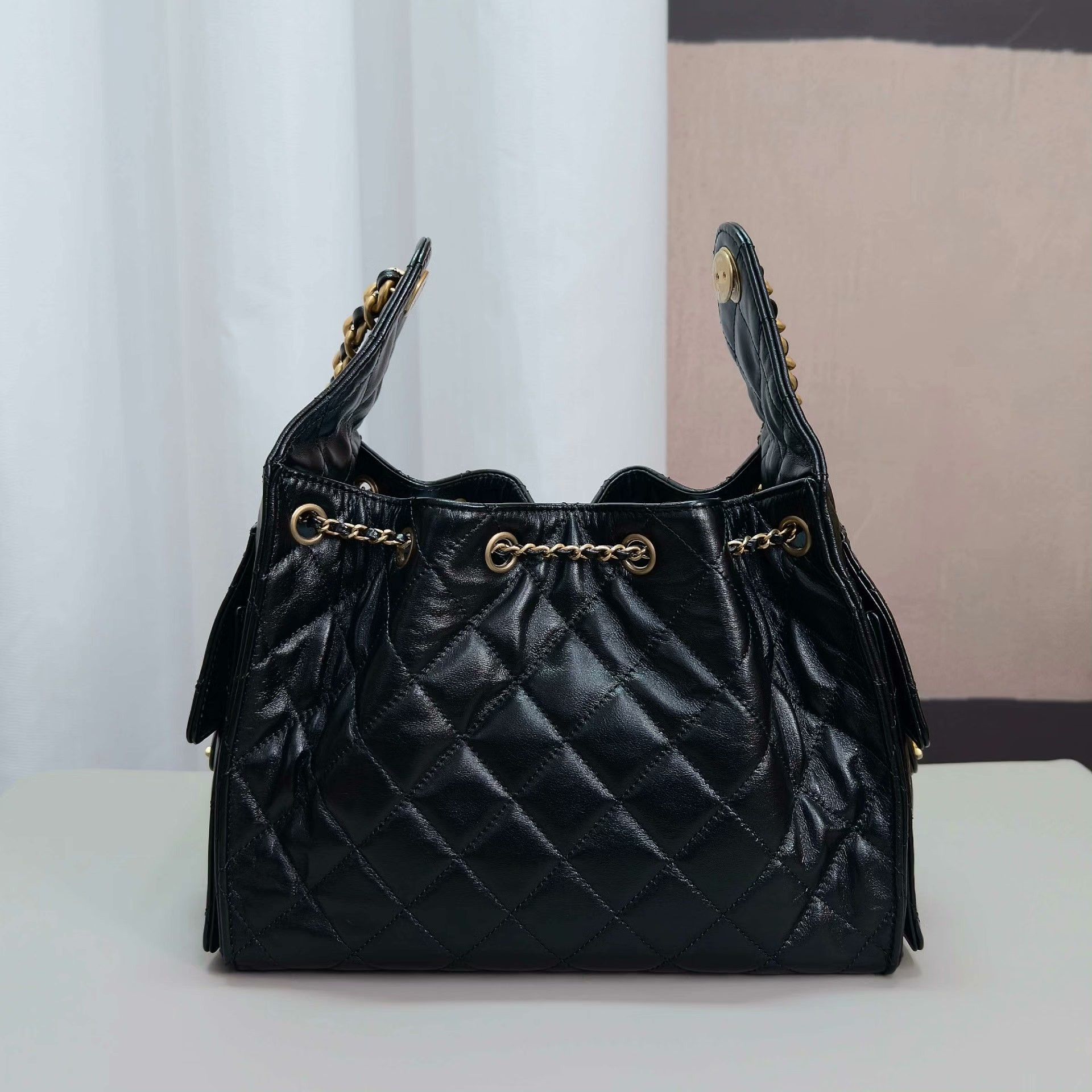 Chanel Pre-loved Bag Very good condition Size ONE SIZE - 2 Thumbnail