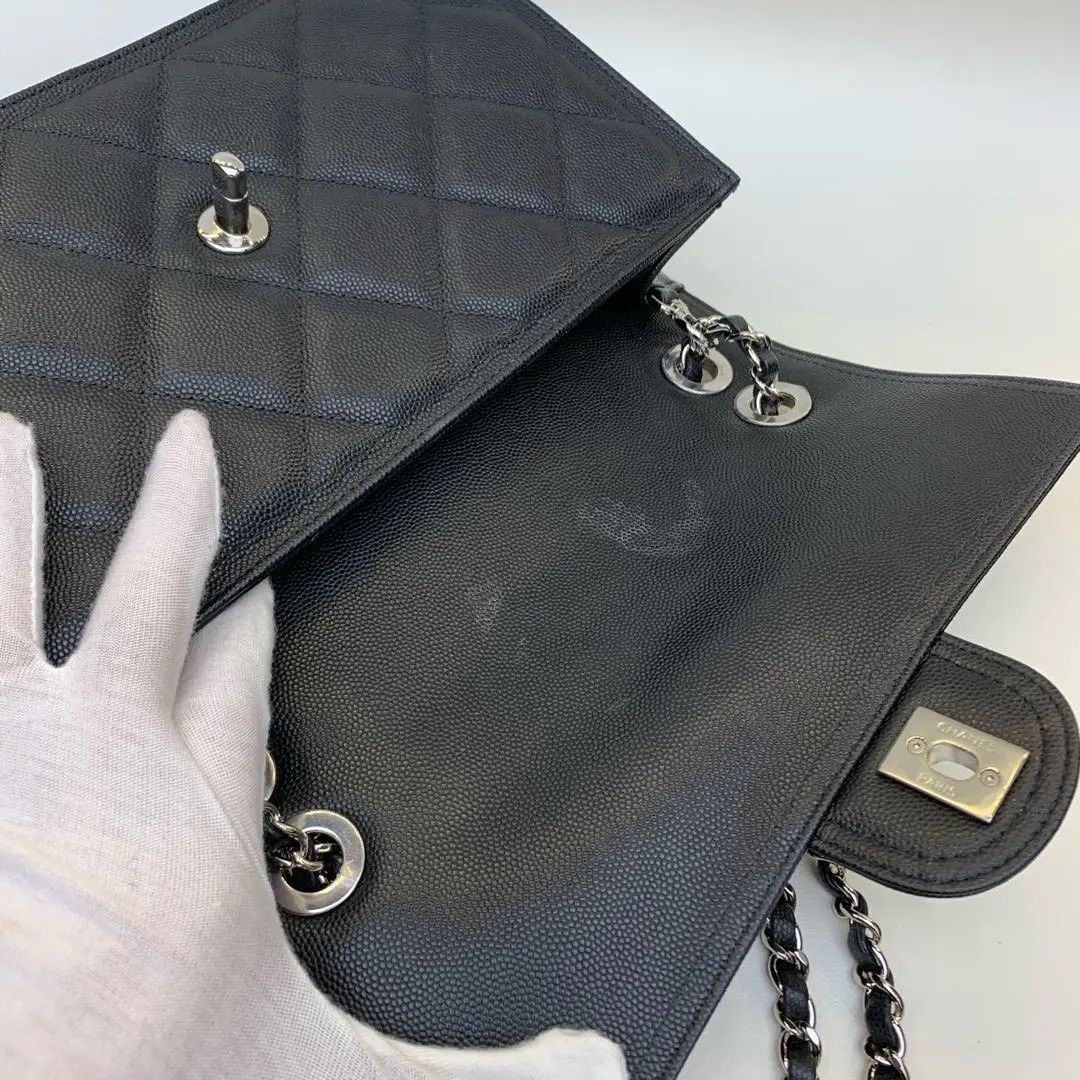 Chanel Pre-loved Bag Very good condition Size ONE SIZE - 6 Thumbnail