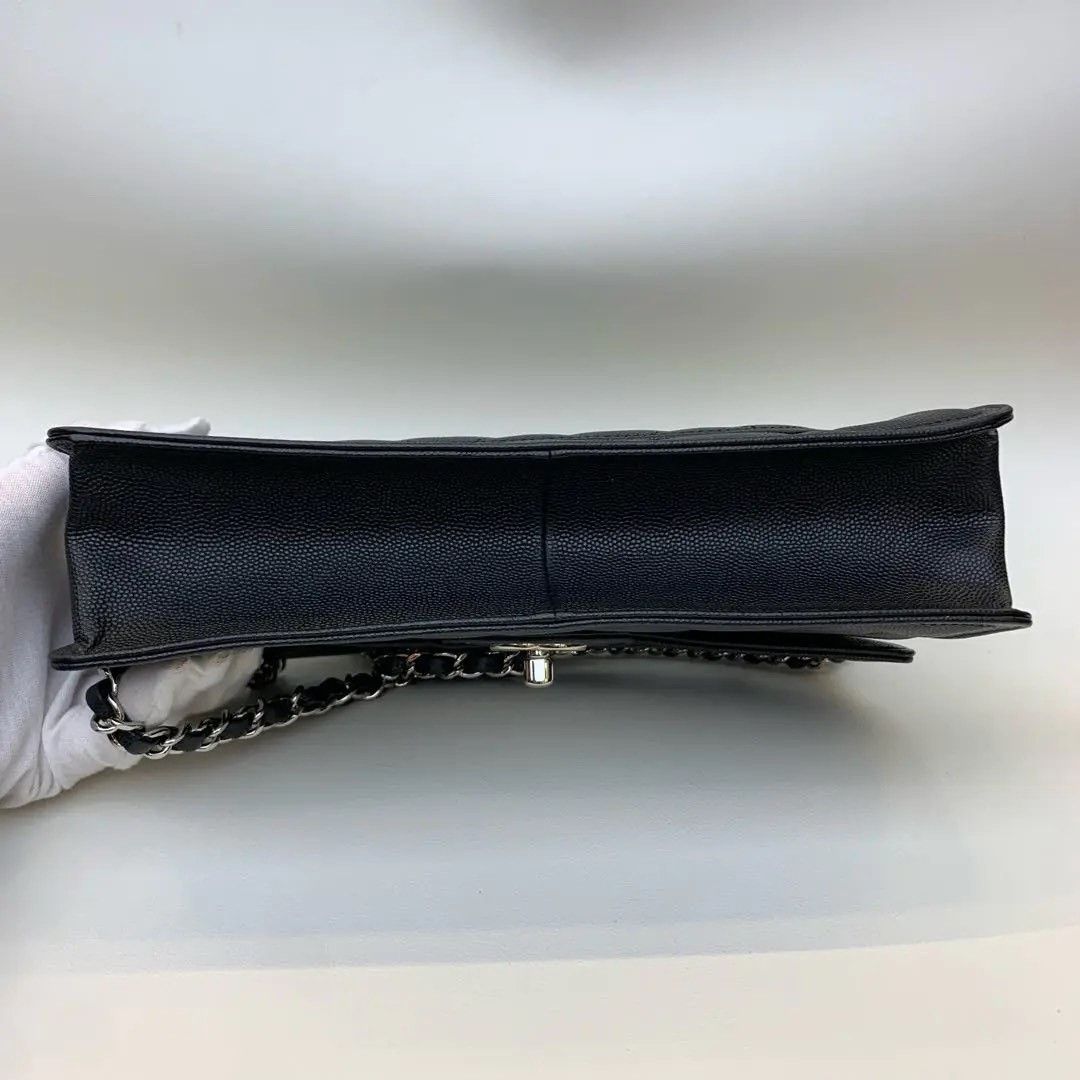 Chanel Pre-loved Bag Very good condition Size ONE SIZE - 4 Thumbnail