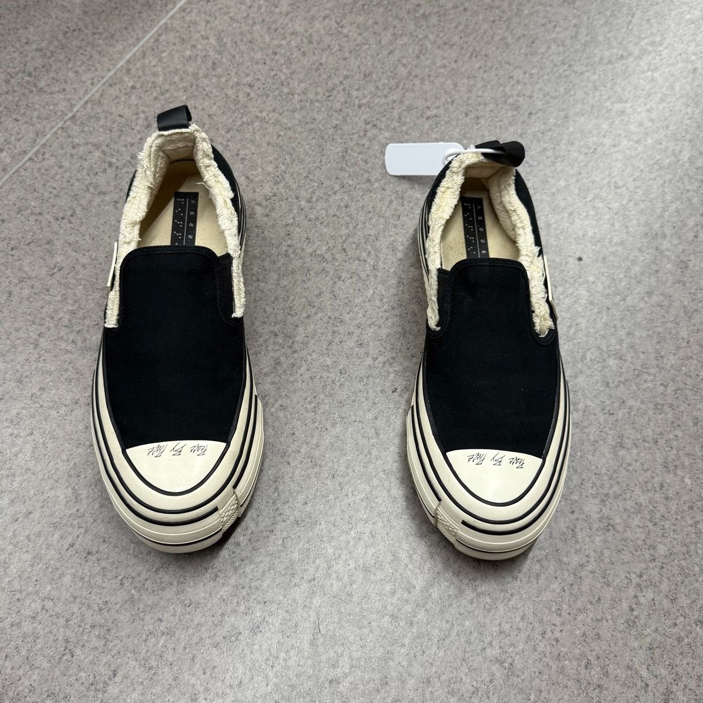 On On Black Lowtop Sneakers 9 Men Size US 9 / EU 42 - 5 Thumbnail