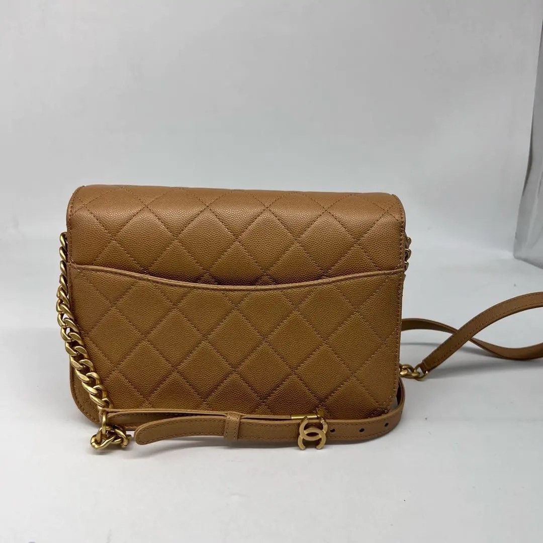 Chanel Pre-loved Bag Very good condition Size ONE SIZE - 4 Thumbnail