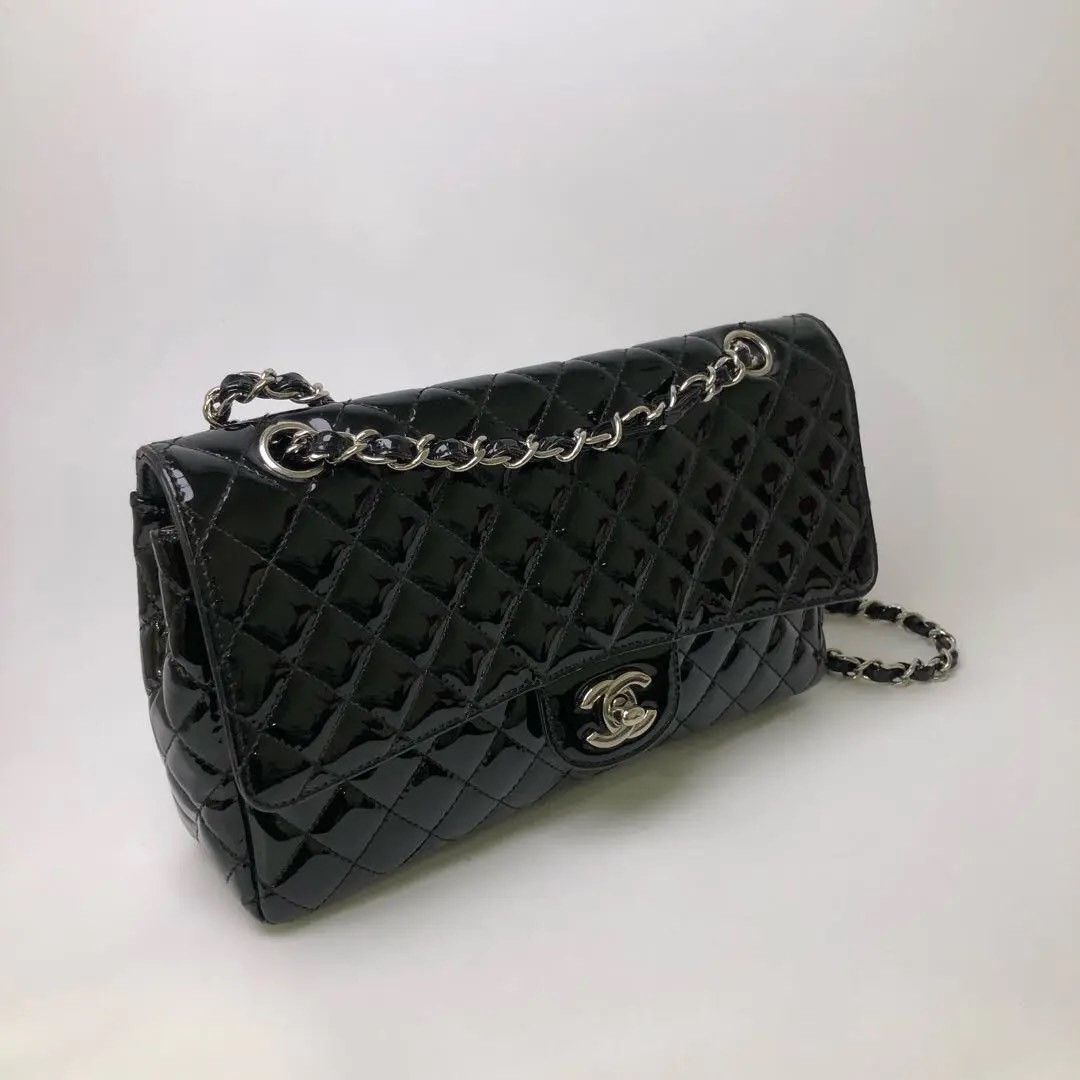 Chanel Pre-loved Bag Very good condition Size ONE SIZE - 2 Thumbnail