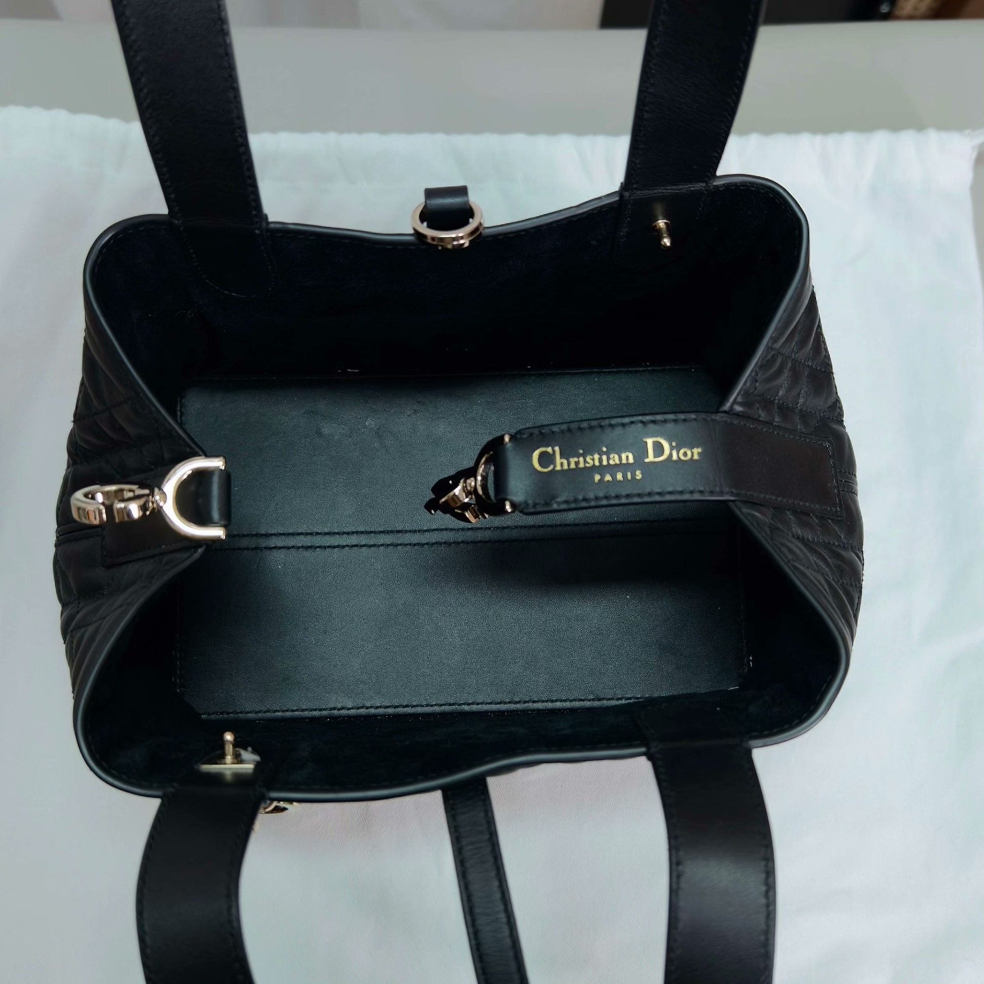 Dior Pre-loved Bag Very good condition Size ONE SIZE - 6 Thumbnail