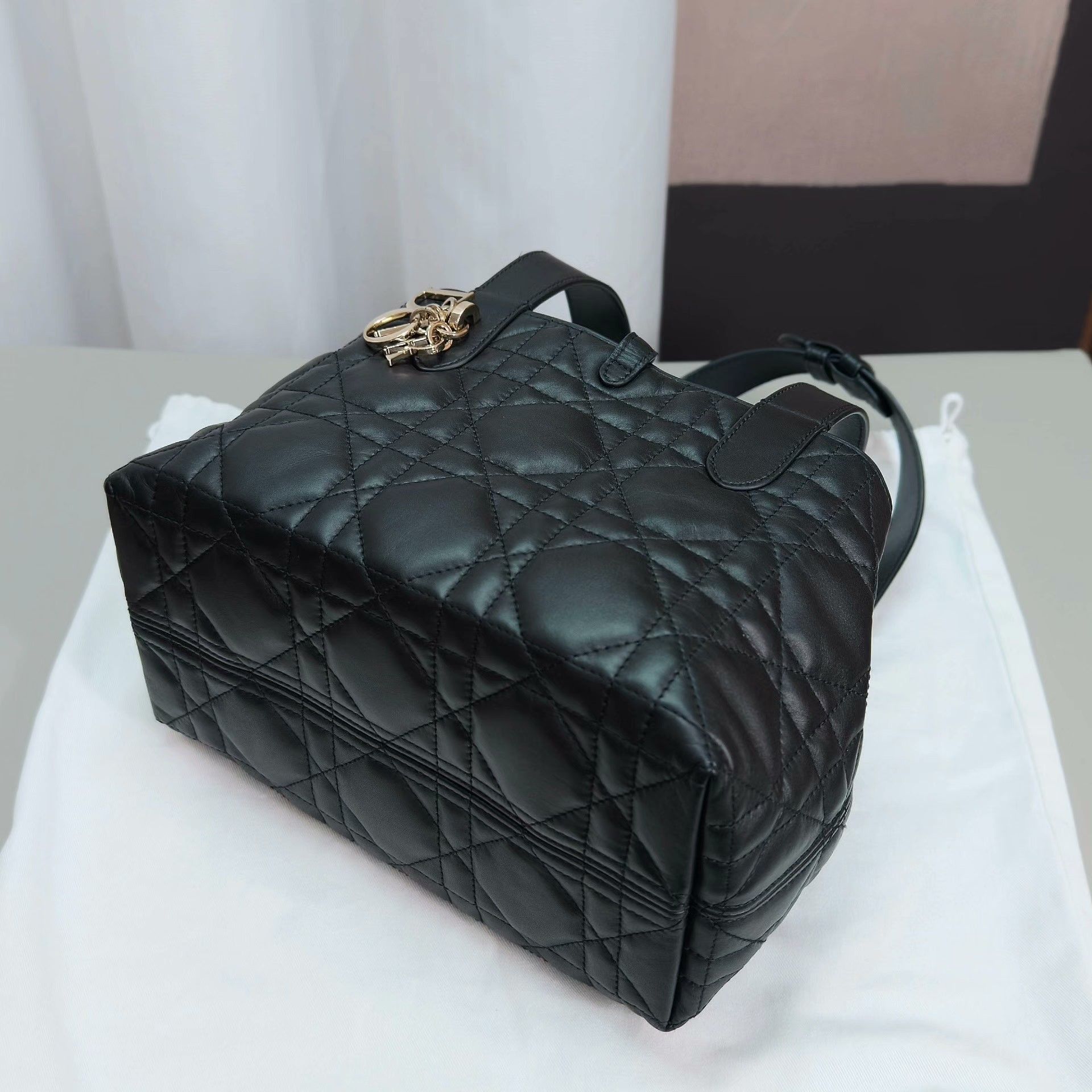 Dior Pre-loved Bag Very good condition Size ONE SIZE - 3 Thumbnail