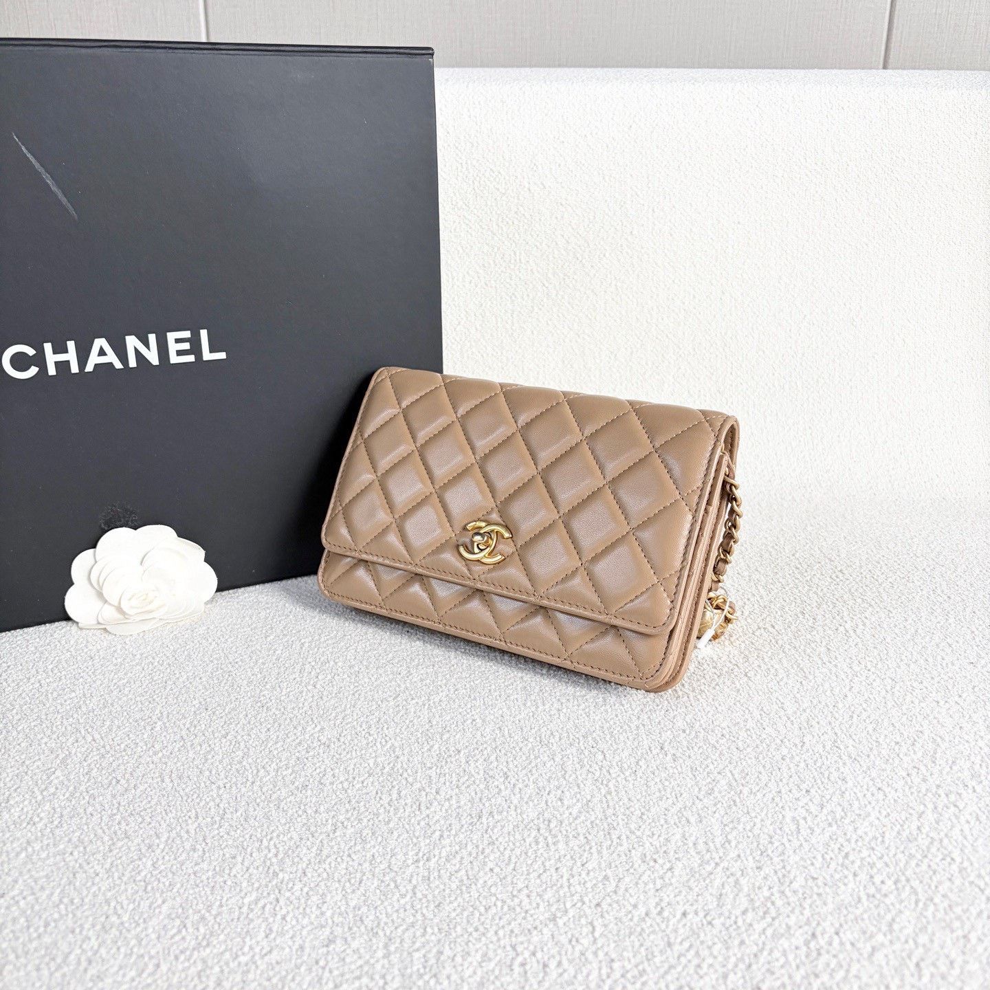 Chanel Pre-loved Bag Very good condition Size ONE SIZE - 4 Thumbnail