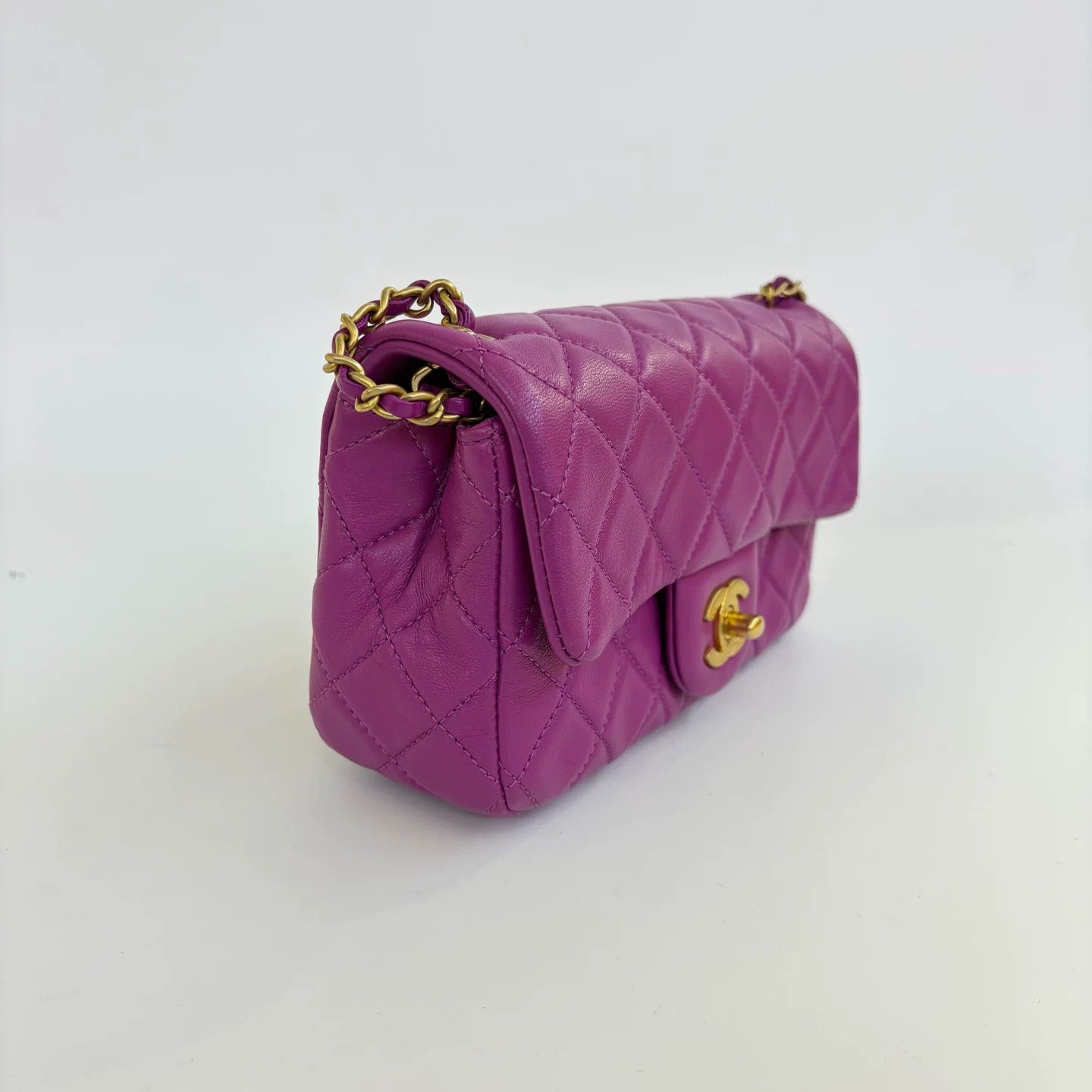 Chanel Pre-loved Bag Very good condition Size ONE SIZE - 3 Thumbnail