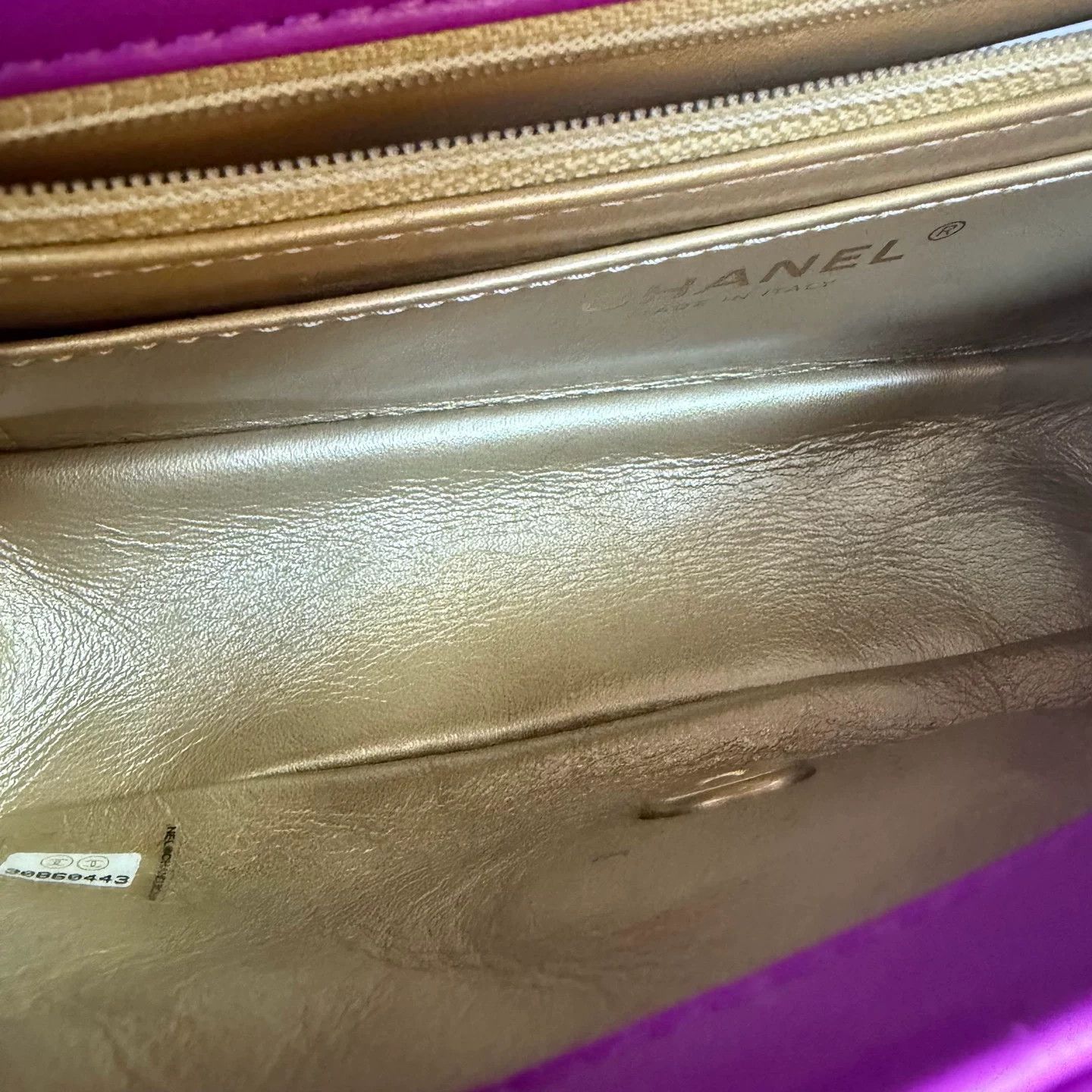Chanel Pre-loved Bag Very good condition Size ONE SIZE - 9 Thumbnail