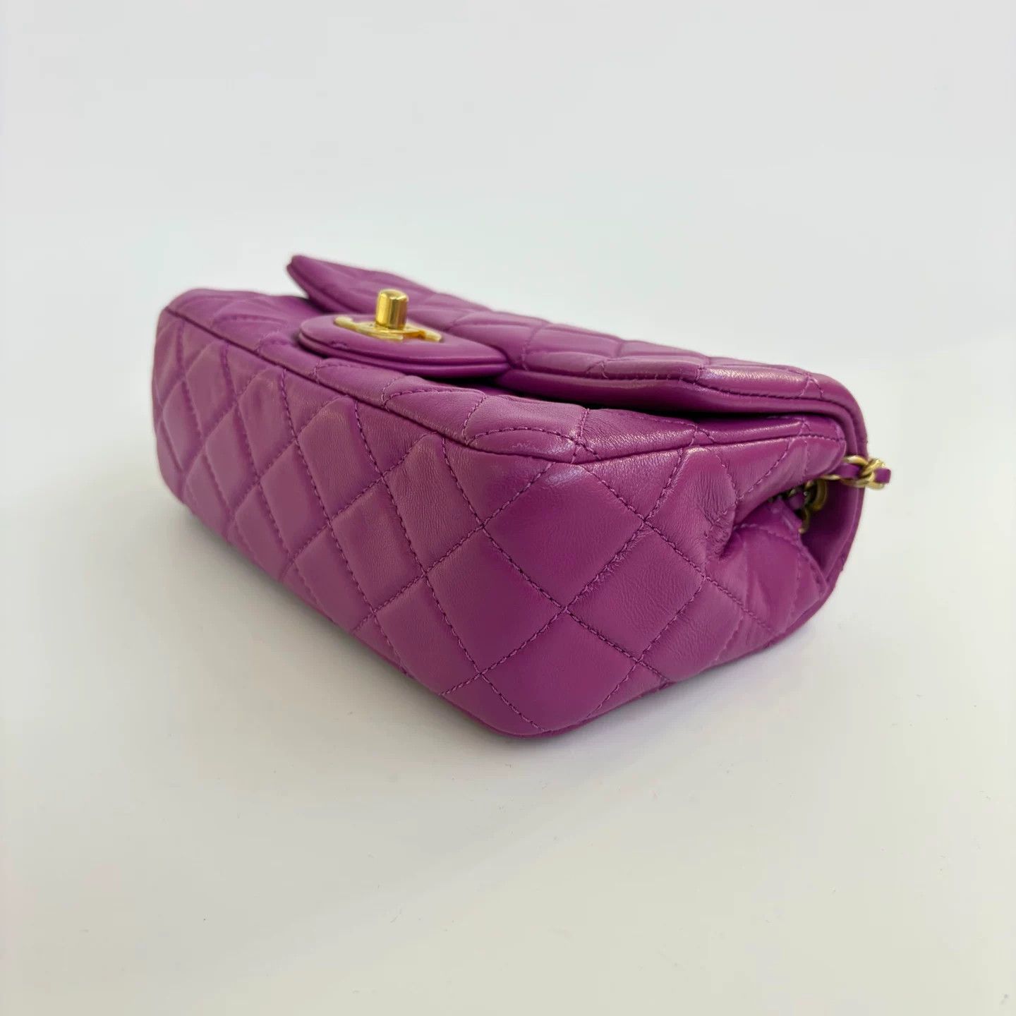 Chanel Pre-loved Bag Very good condition Size ONE SIZE - 8 Thumbnail