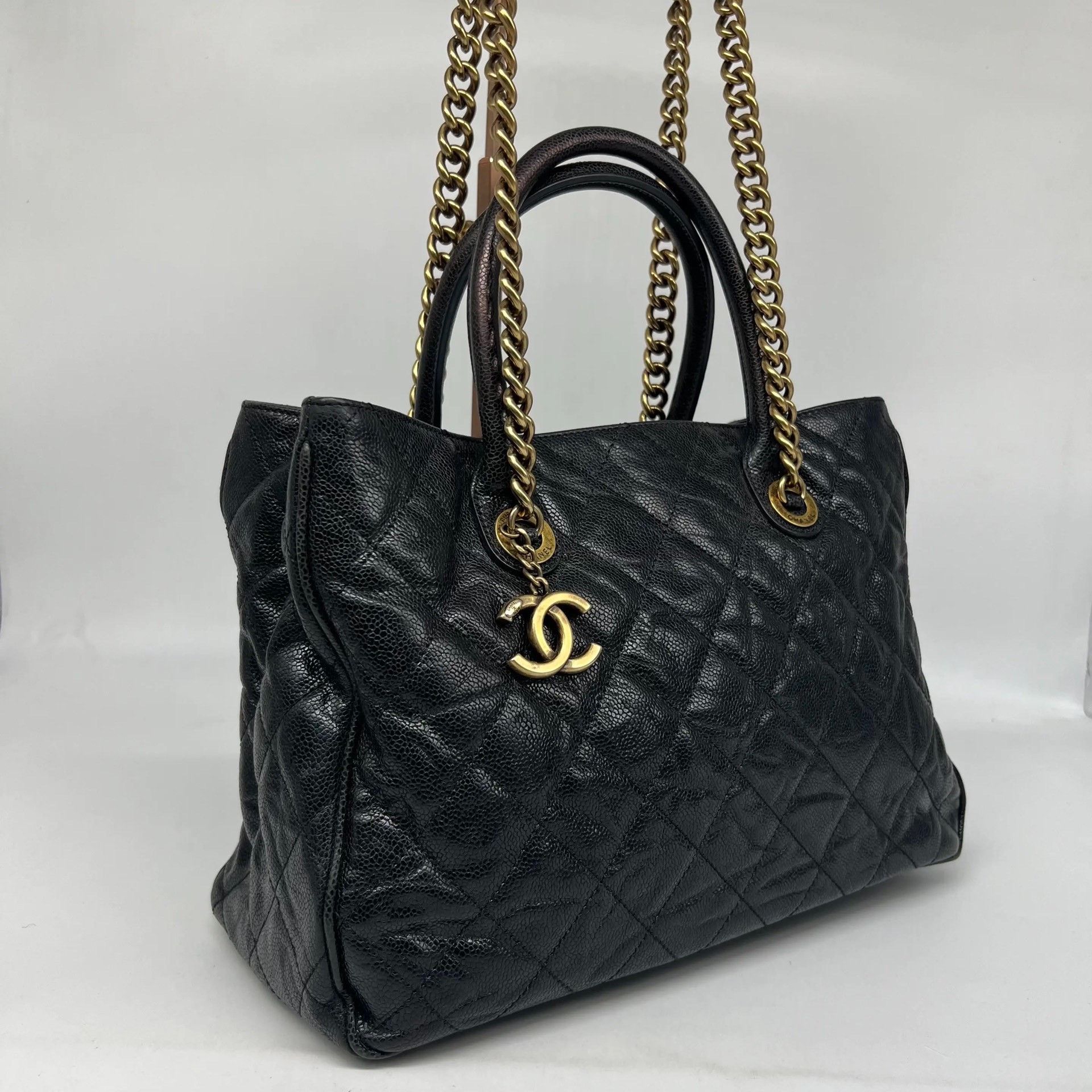 Chanel Pre-loved Bag Very good condition Size ONE SIZE - 2 Thumbnail