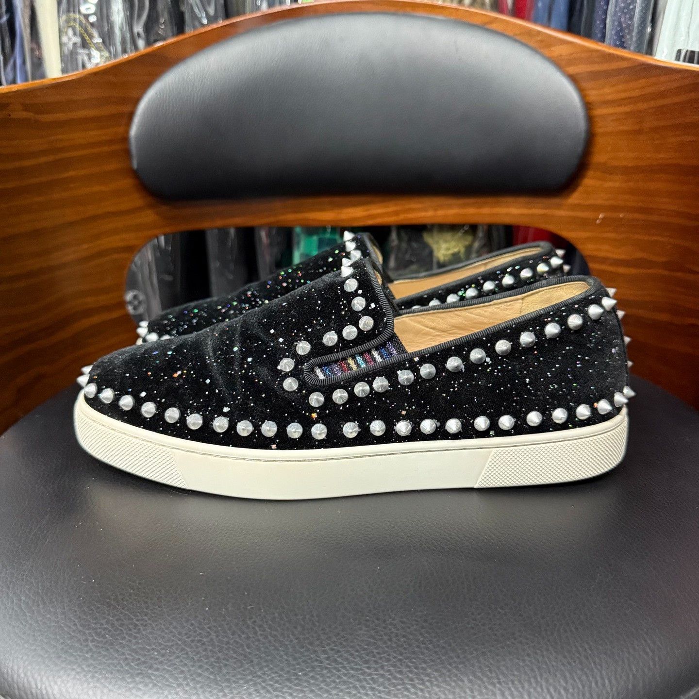 Christian Louboutin Christian Louboutin Velvet Red Lowtop Sneakers us_6-5 Women Size US 6.5 / IT 36.5 - 6 Thumbnail