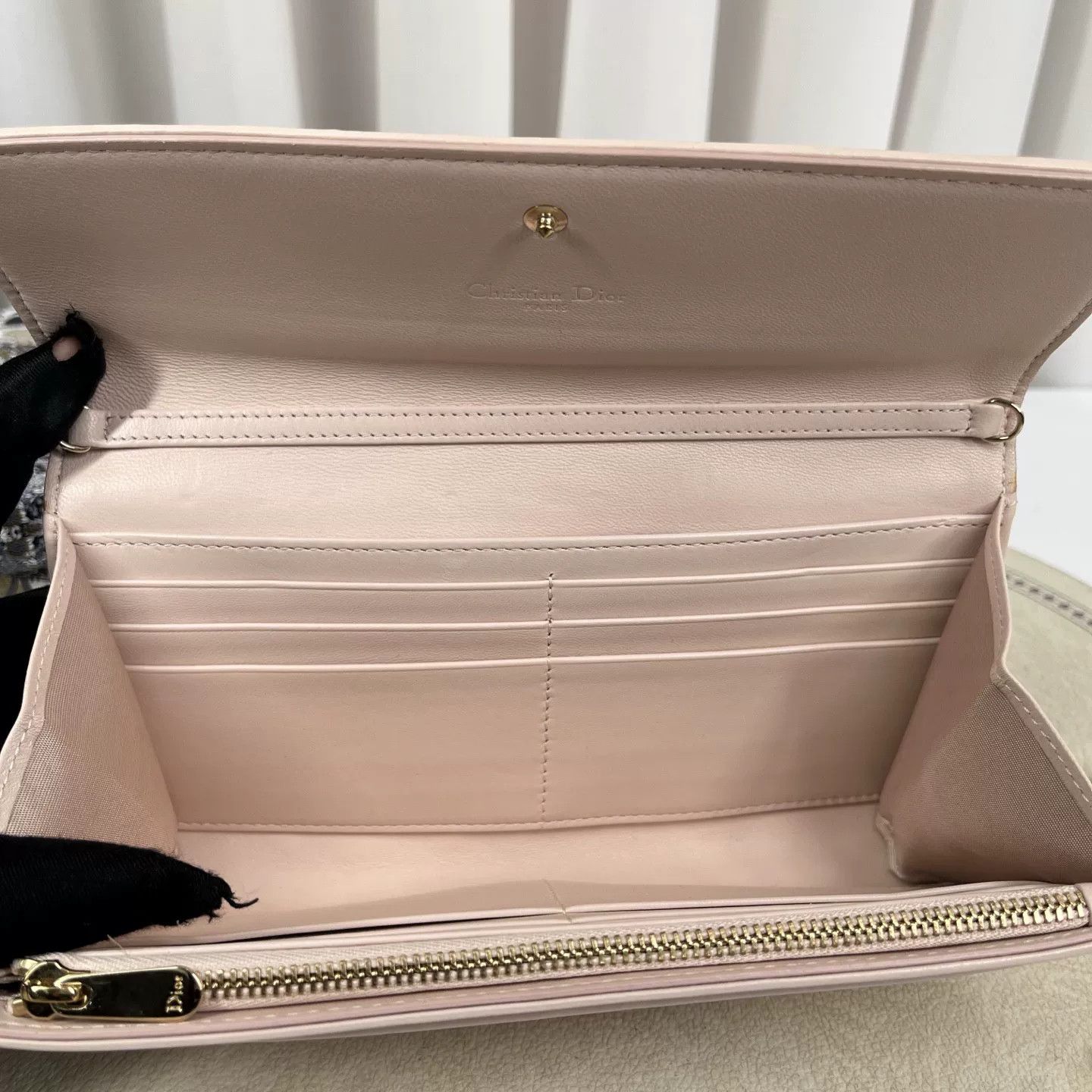 Dior Pre-loved Bag Very good condition Size ONE SIZE - 3 Thumbnail