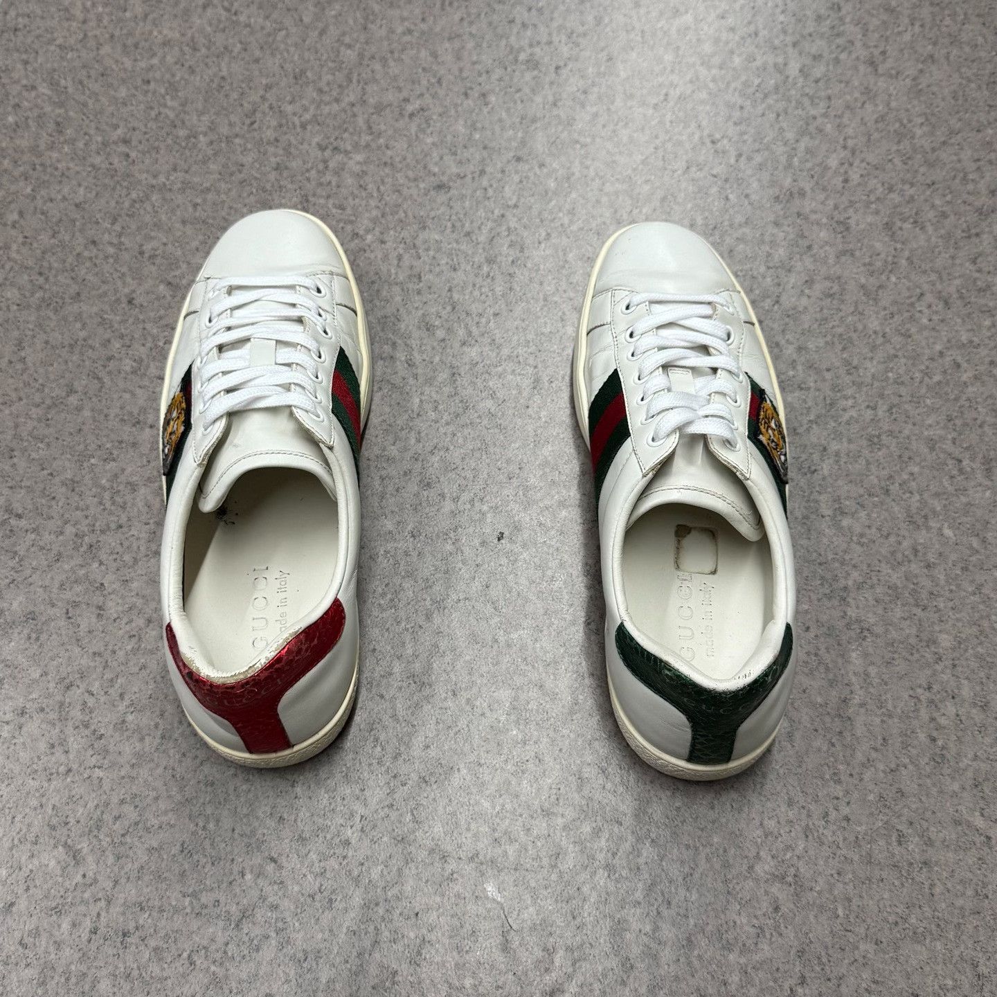 Gucci Gucci Tiger White Lowtop Sneakers 7.5 Men Size US 7.5 / EU 40-41 - 8 Thumbnail
