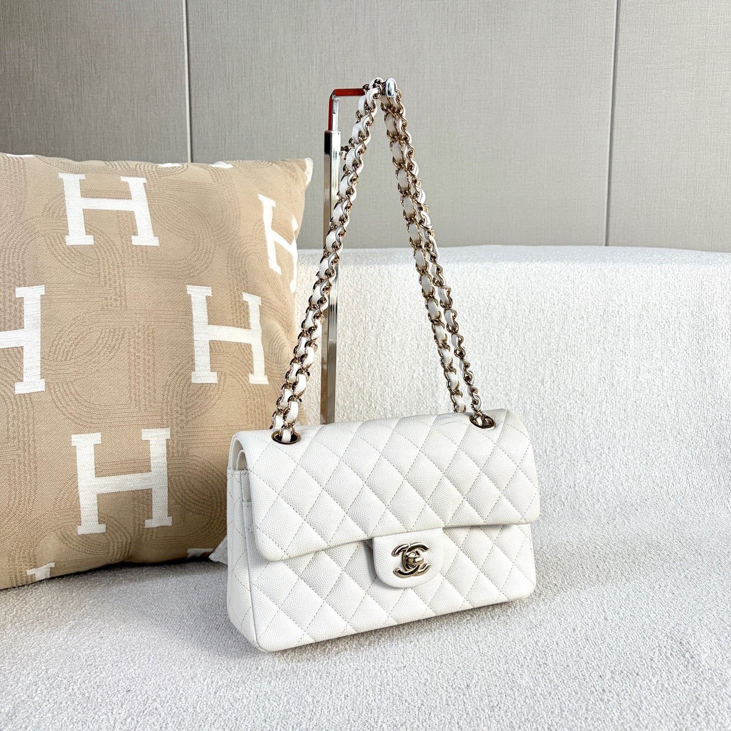 Chanel Pre-loved Bag Very good condition Size ONE SIZE - 6 Thumbnail