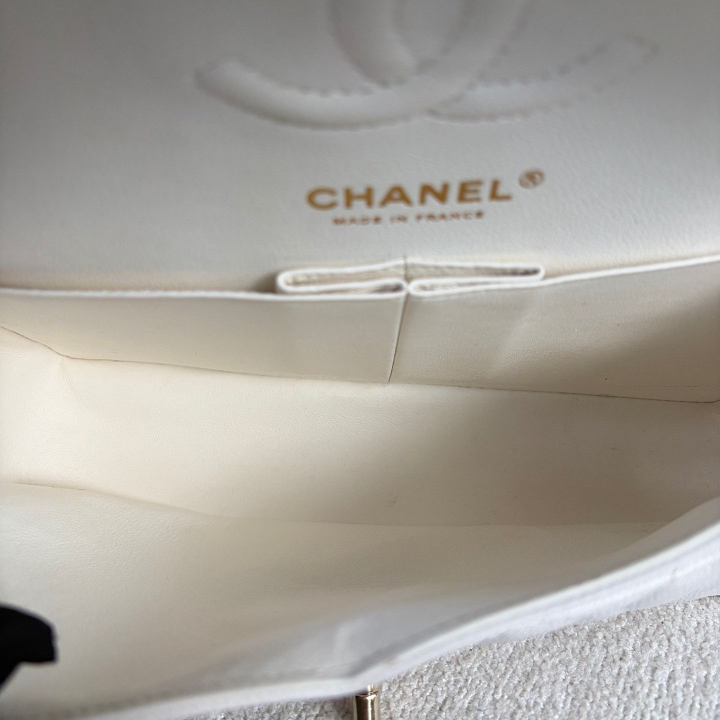 Chanel Pre-loved Bag Very good condition Size ONE SIZE - 5 Thumbnail