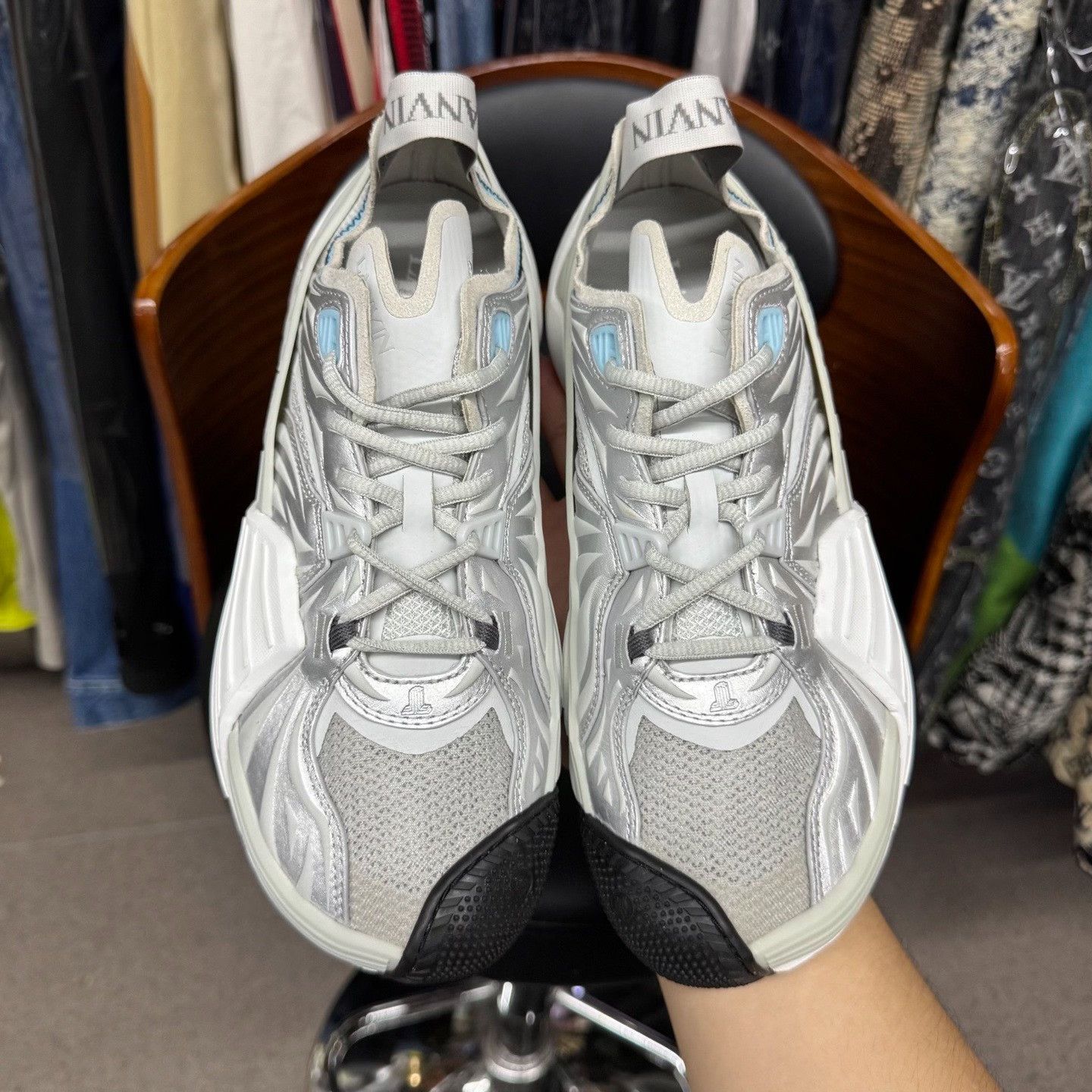 Lanvin Lanvin White Lowtop Sneakers 7.5 Men Size US 7.5 / EU 40-41 - 5 Thumbnail
