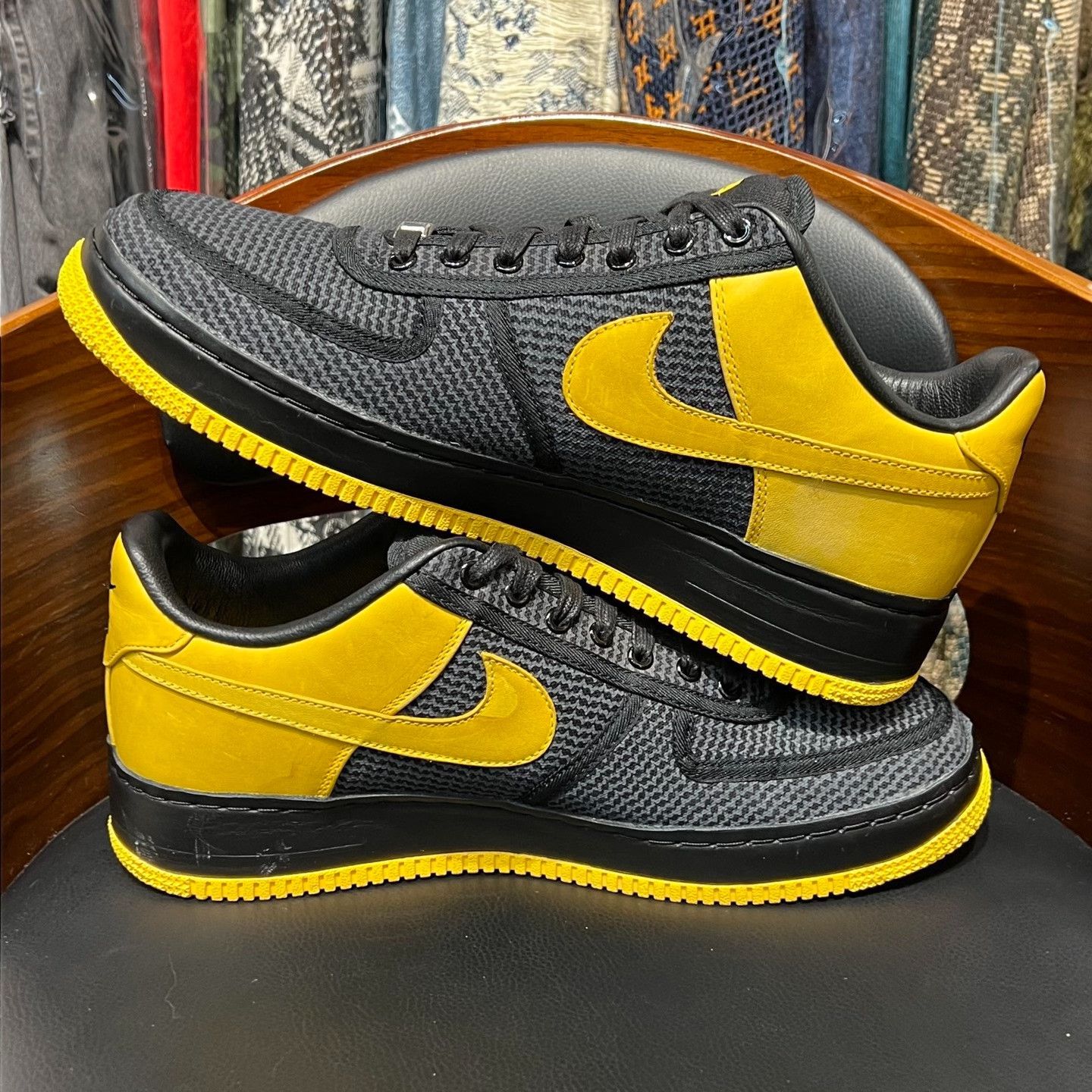 Nike Nike AF1 Collab Yellow Lowtop Sneakers 11 Men Size US 11 / EU 44 - 6 Thumbnail