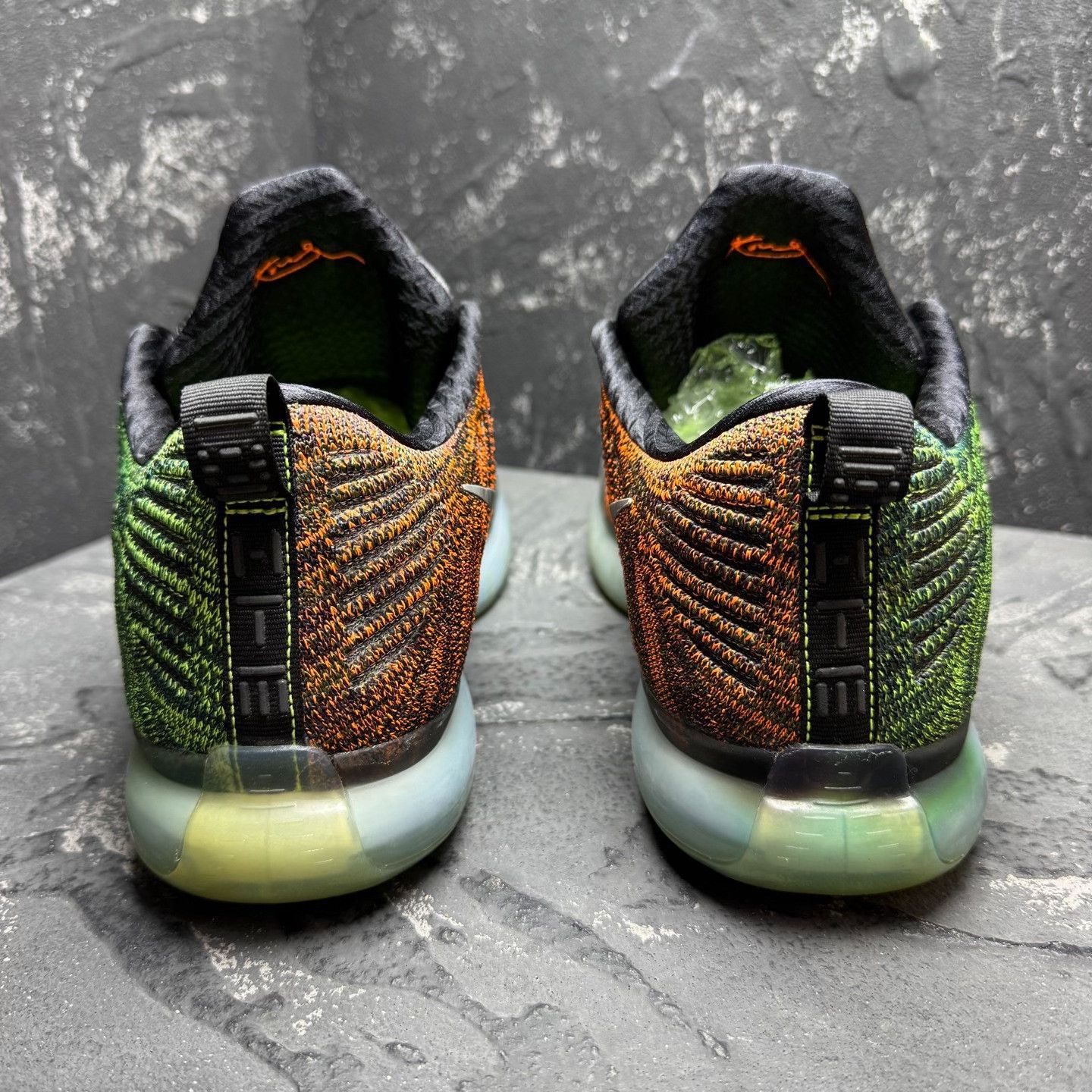 Nike Nike KOBE10 Orange Lowtop Sneakers 12 Men Size US 12 / EU 45 - 3 Thumbnail