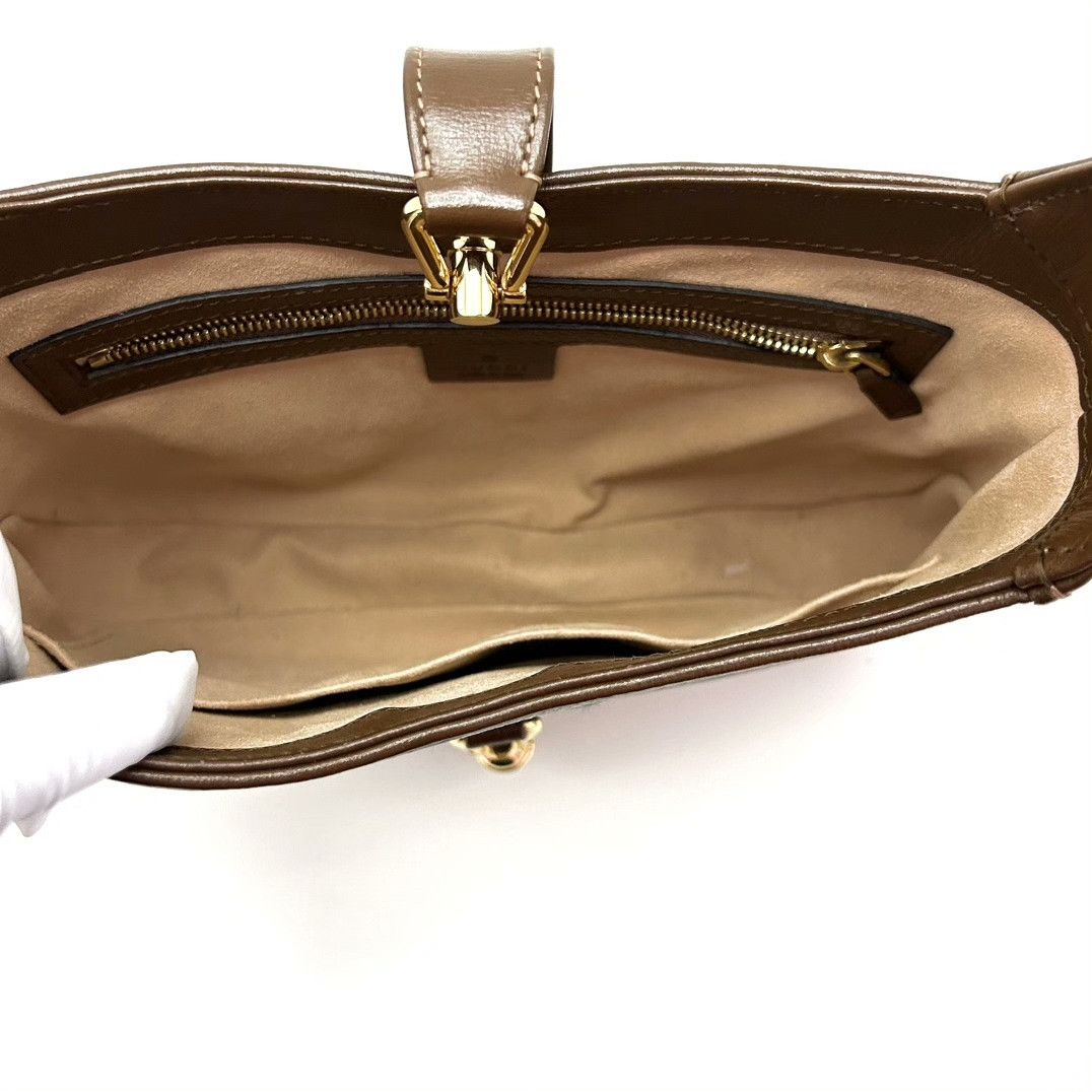 Gucci Pre-loved Bag Very good condition Size ONE SIZE - 6 Thumbnail