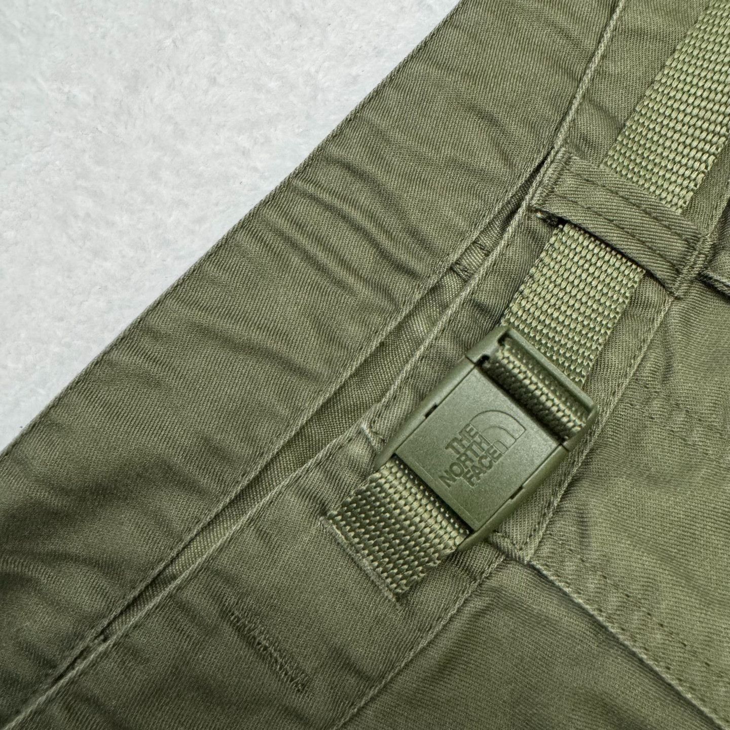 The North Face The North Face Green Casual Pants 36 Men Size US 36 / EU 52 - 4 Thumbnail