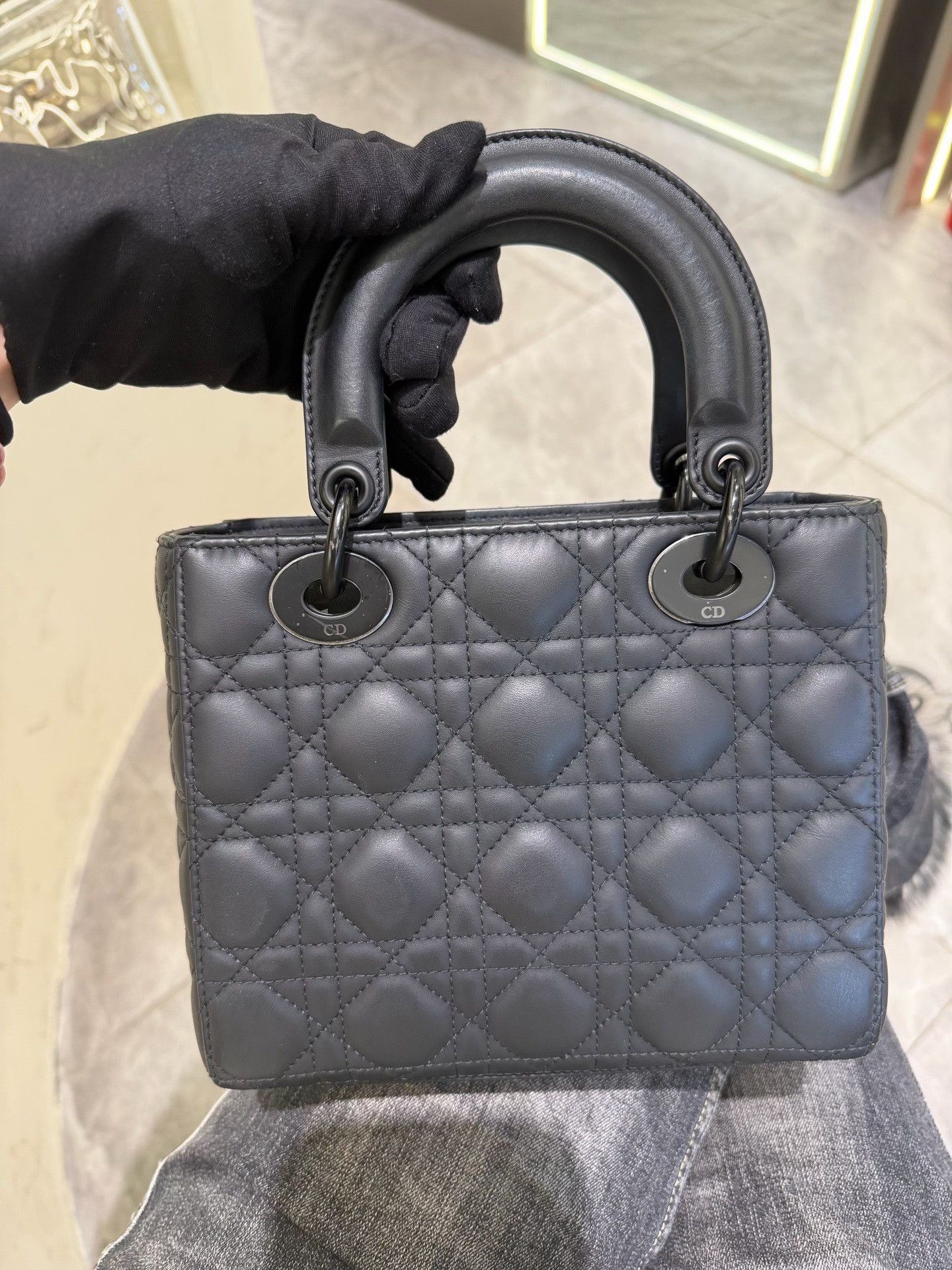 Dior Pre-loved Bag Very good condition Size ONE SIZE - 3 Thumbnail