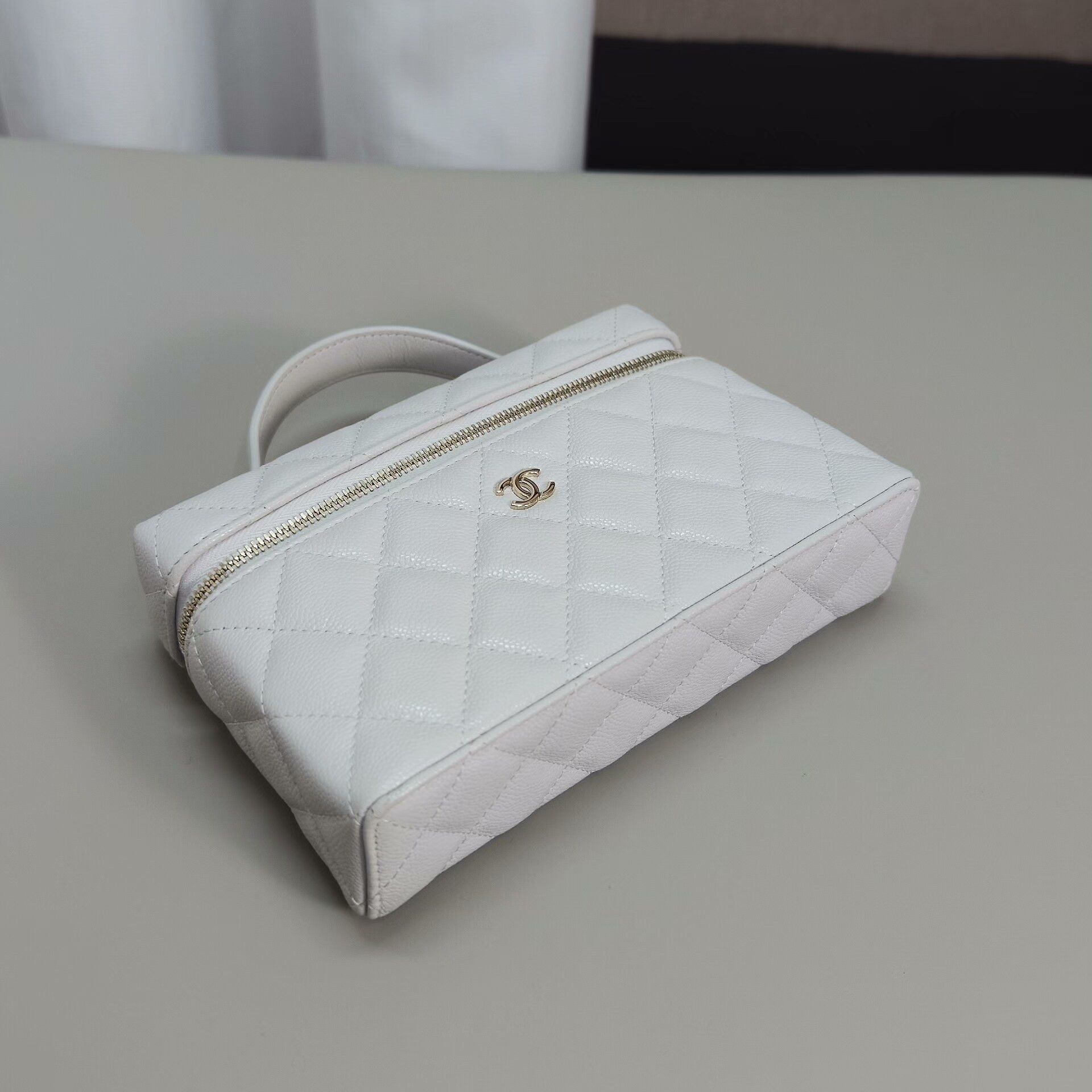 Chanel Pre-loved Bag Very good condition Size ONE SIZE - 3 Thumbnail