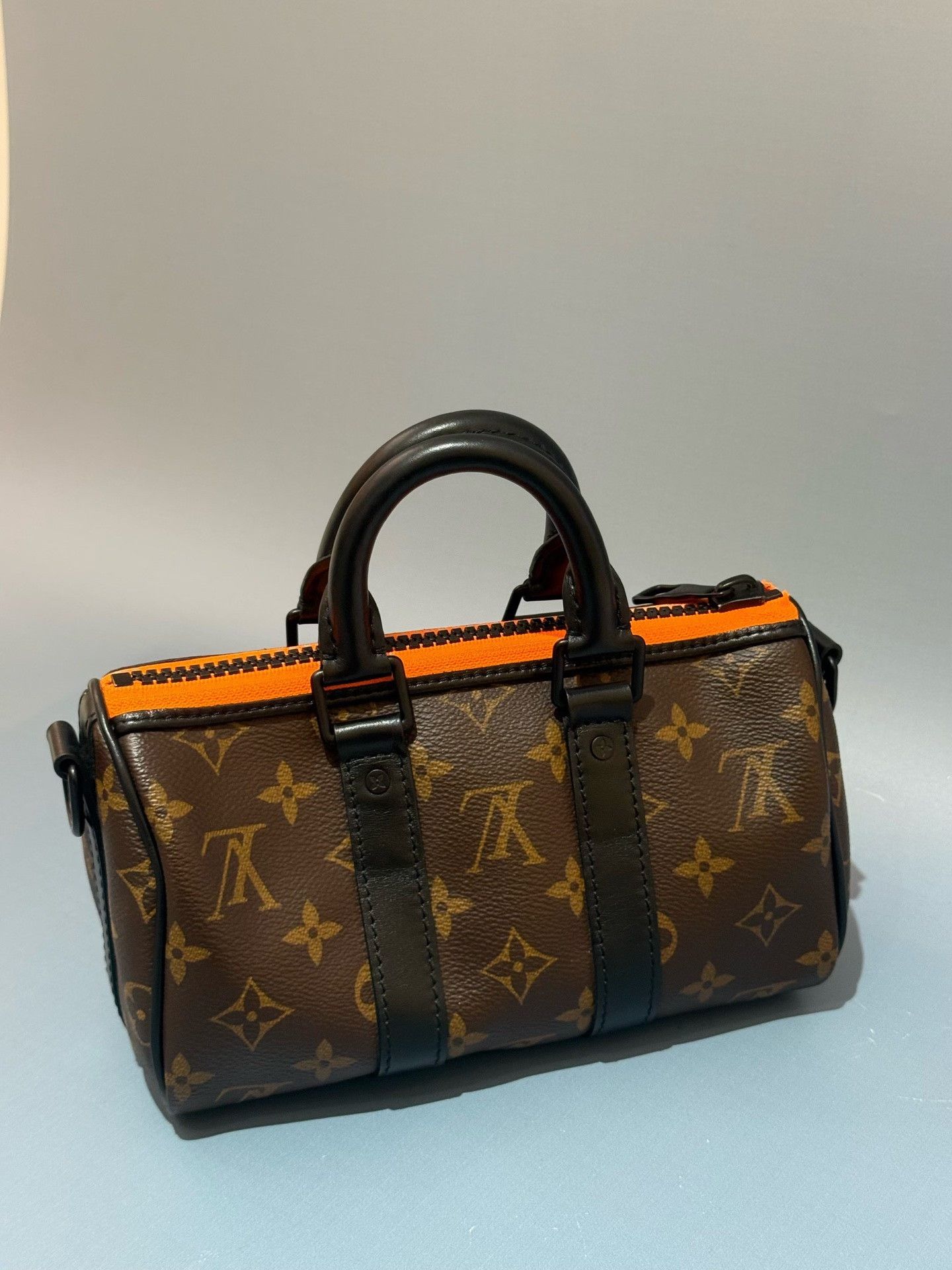 Louis Vuitton Pre-loved Bag Very good condition Size ONE SIZE - 5 Thumbnail