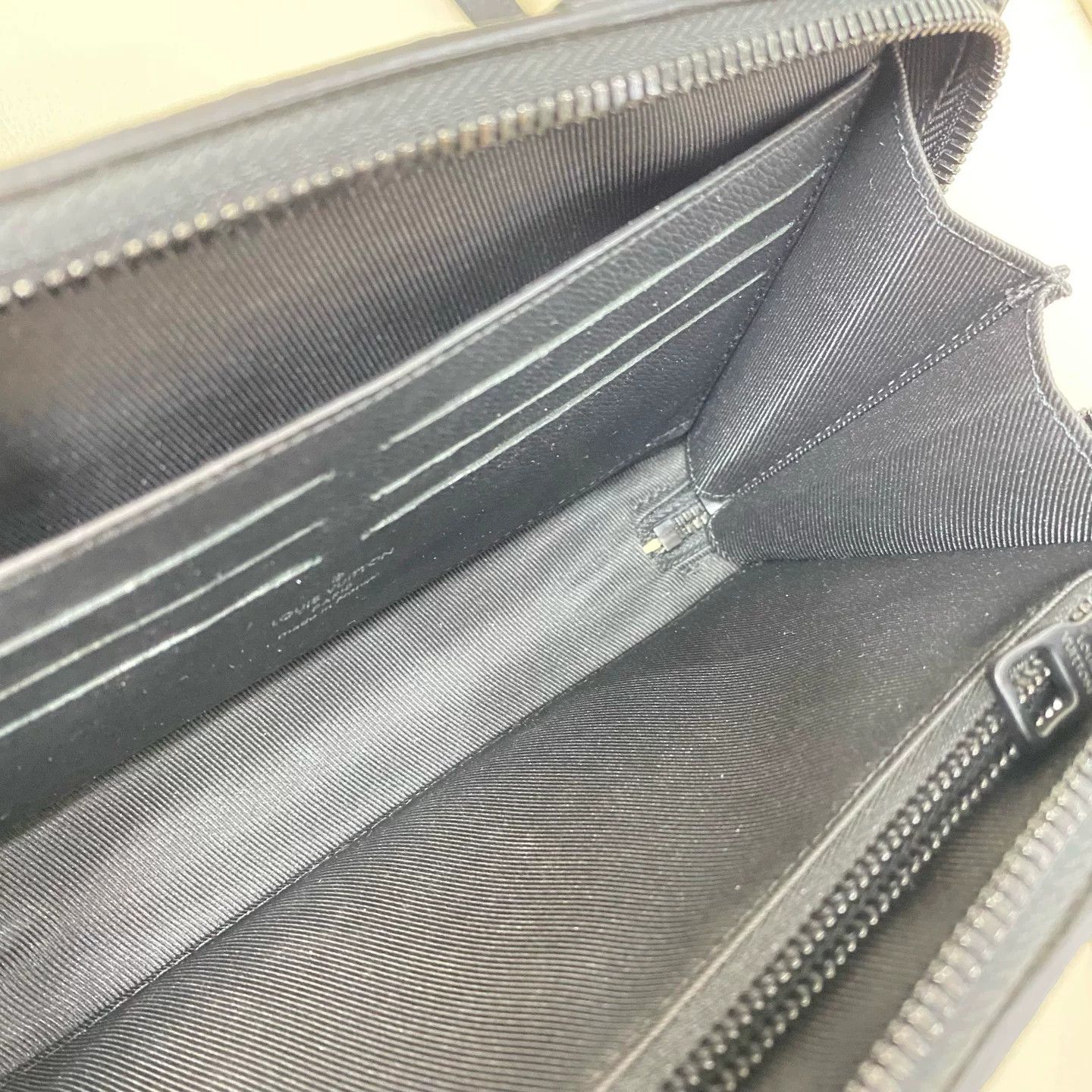 Louis Vuitton Pre-loved Bag Very good condition Size ONE SIZE - 6 Thumbnail