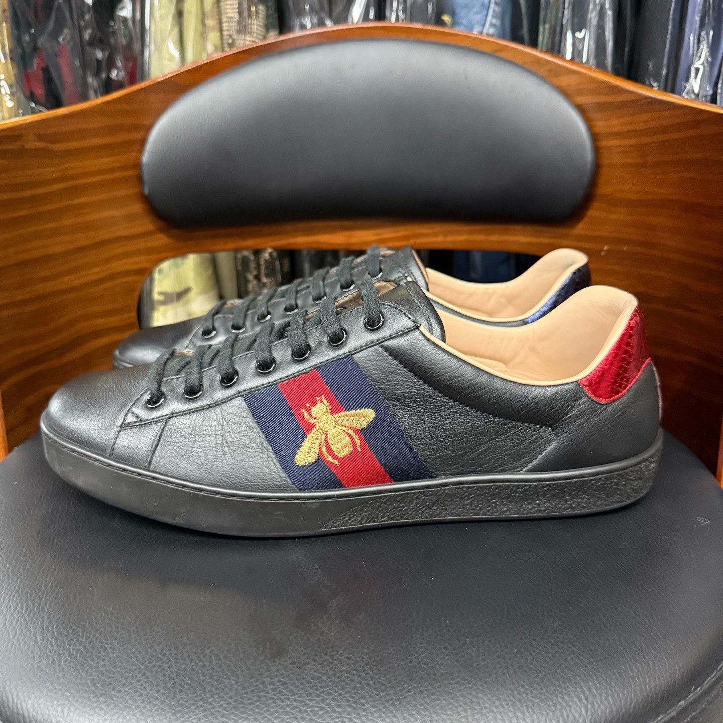 Gucci Gucci Embroidered Lowtop Sneakers 10 Men Size US 10 / EU 43 - 6 Thumbnail