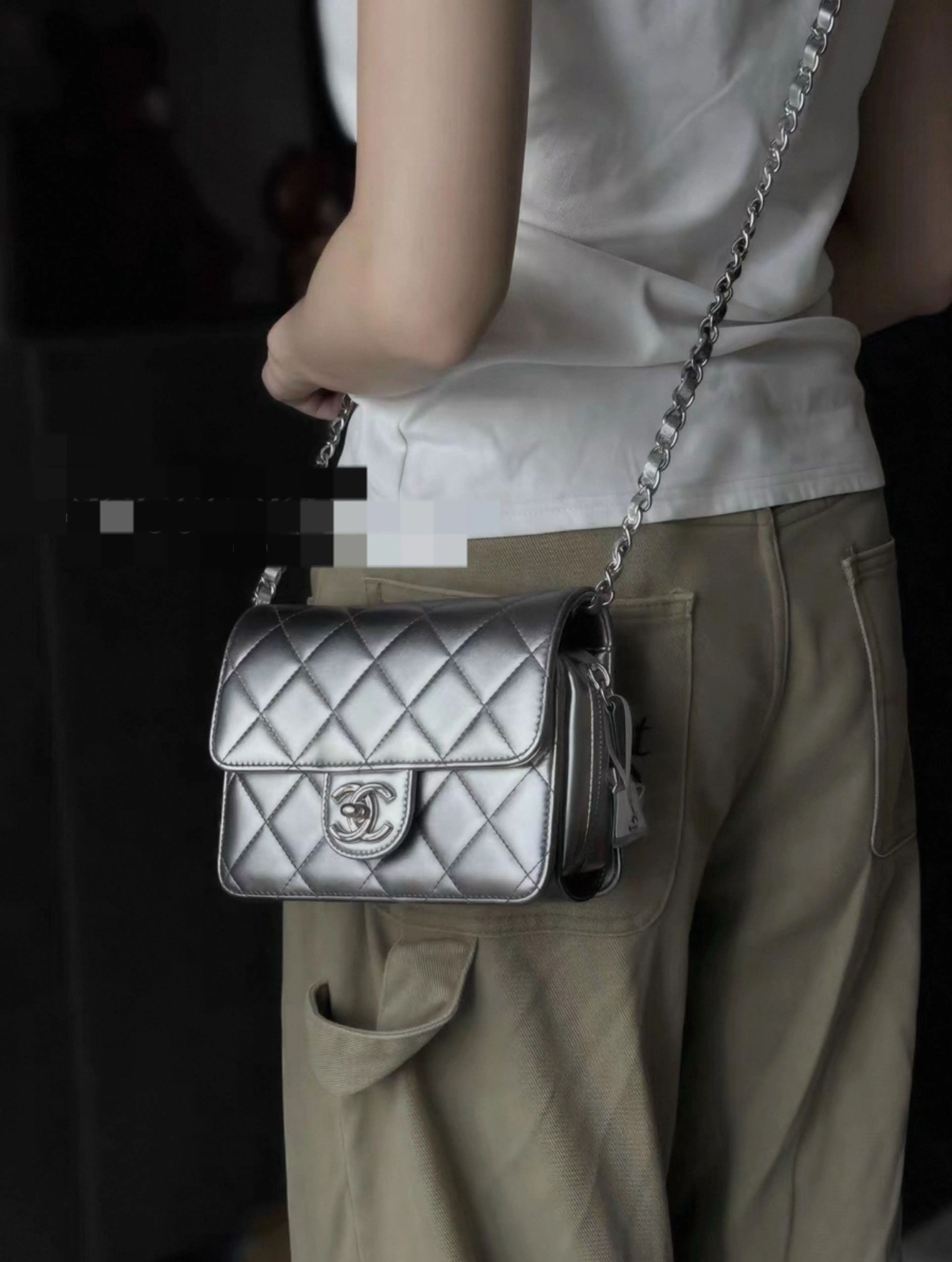 Chanel Pre-loved Bag Very good condition Size ONE SIZE - 5 Thumbnail
