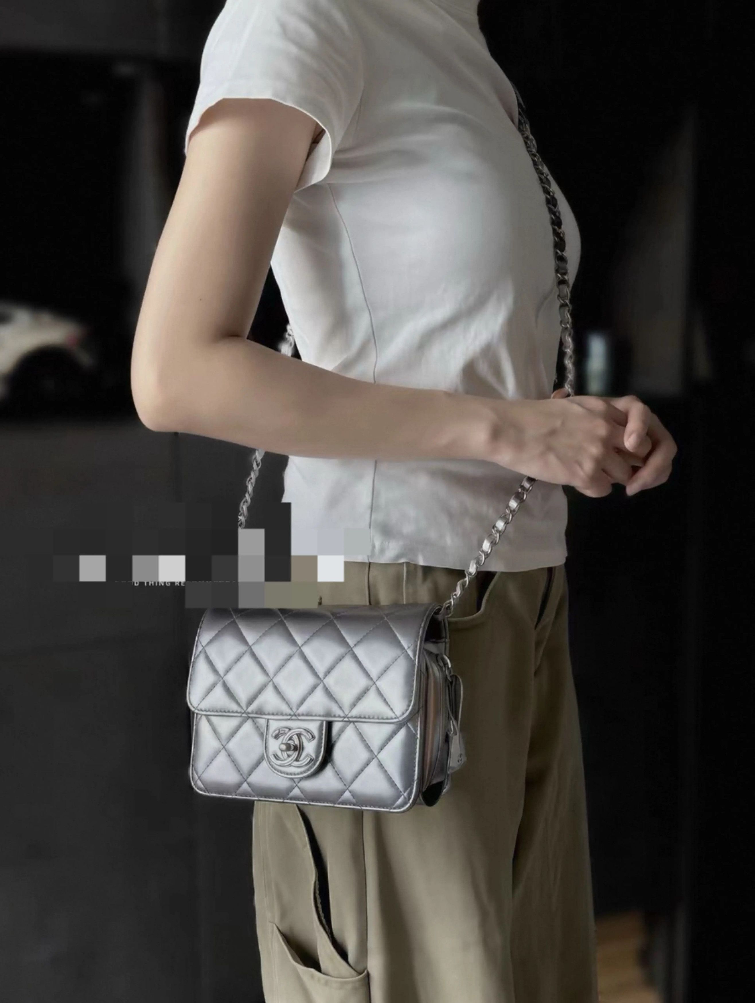 Chanel Pre-loved Bag Very good condition Size ONE SIZE - 6 Thumbnail