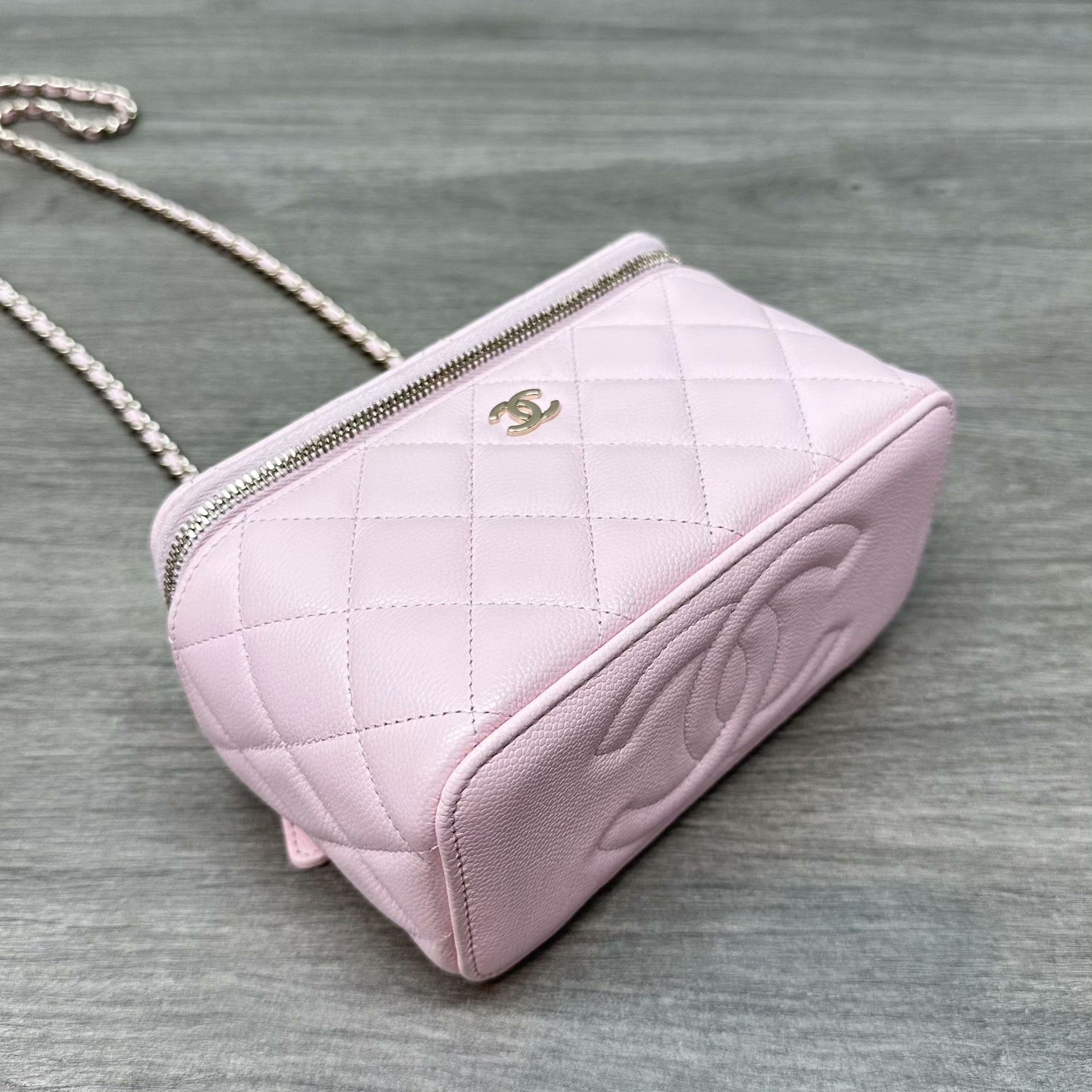 Chanel Pre-loved Bag Very good condition Size ONE SIZE - 3 Thumbnail