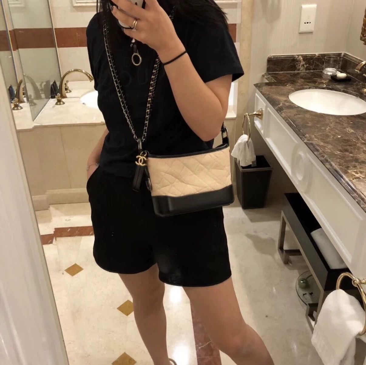 Chanel Pre-loved Bag Very good condition Size ONE SIZE - 6 Thumbnail
