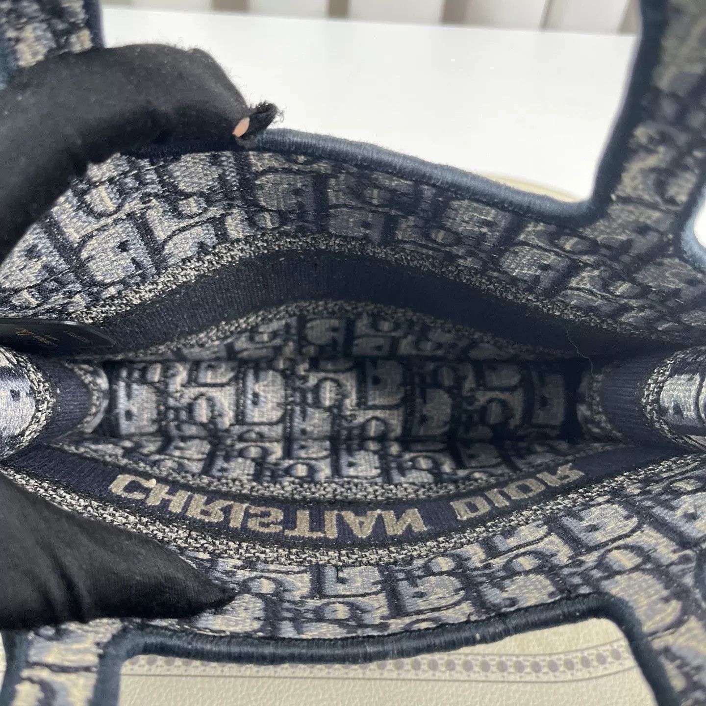 Dior Pre-loved Bag Very good condition Size ONE SIZE - 3 Thumbnail