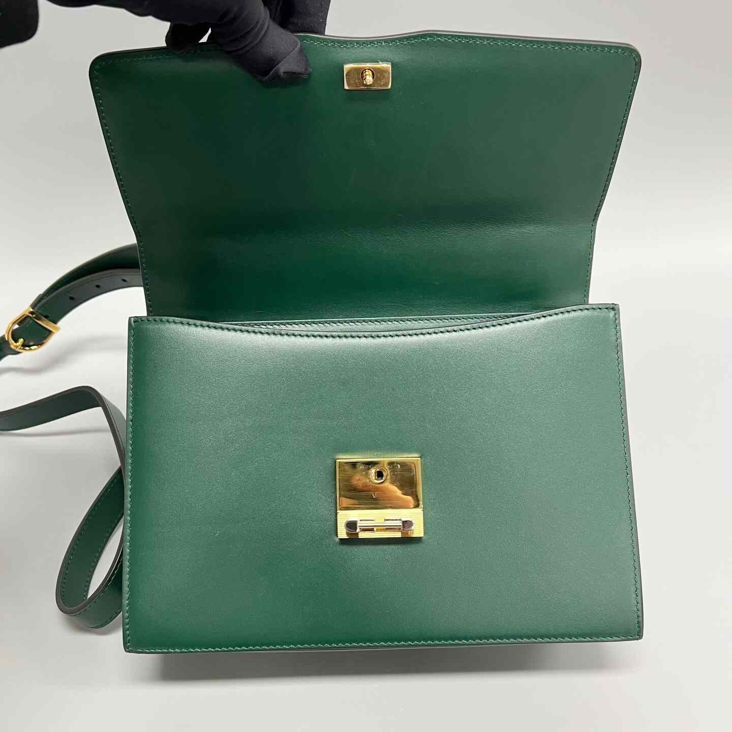 Gucci Pre-loved Bag Very good condition Size ONE SIZE - 7 Thumbnail