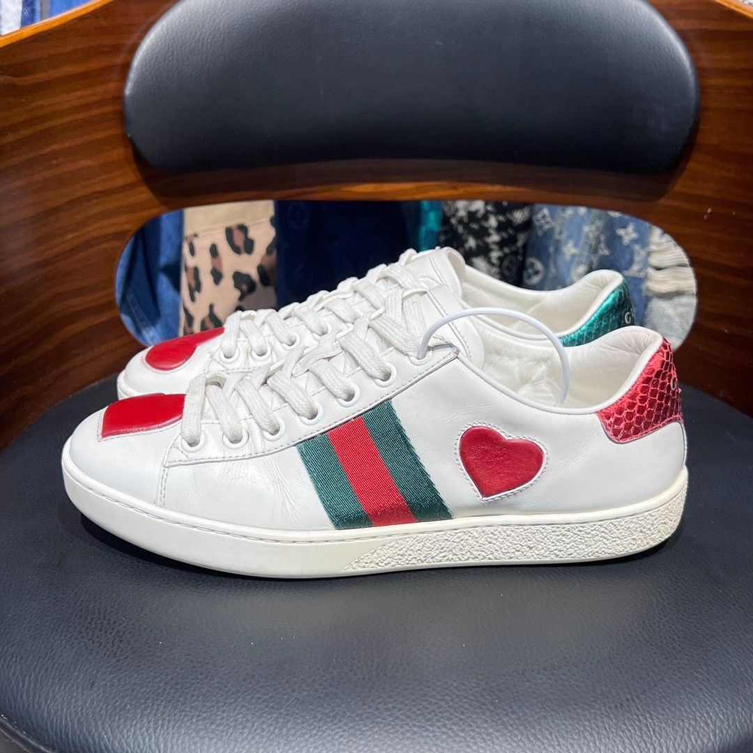Gucci Gucci White Lowtop Sneakers us_5 Women Size US 5 / IT 35 - 4 Thumbnail