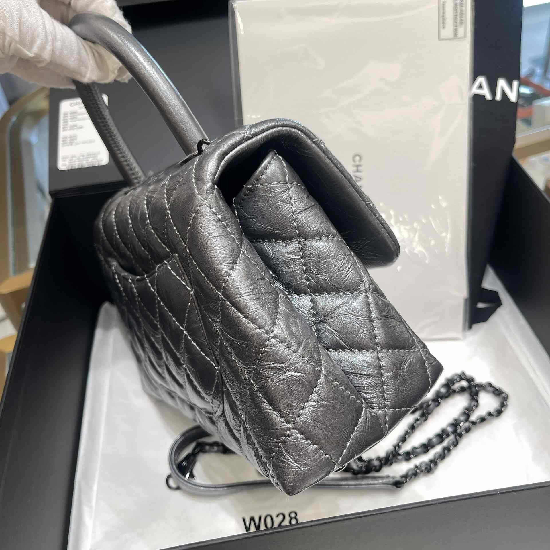 Chanel Pre-loved Bag Very good condition Size ONE SIZE - 3 Thumbnail