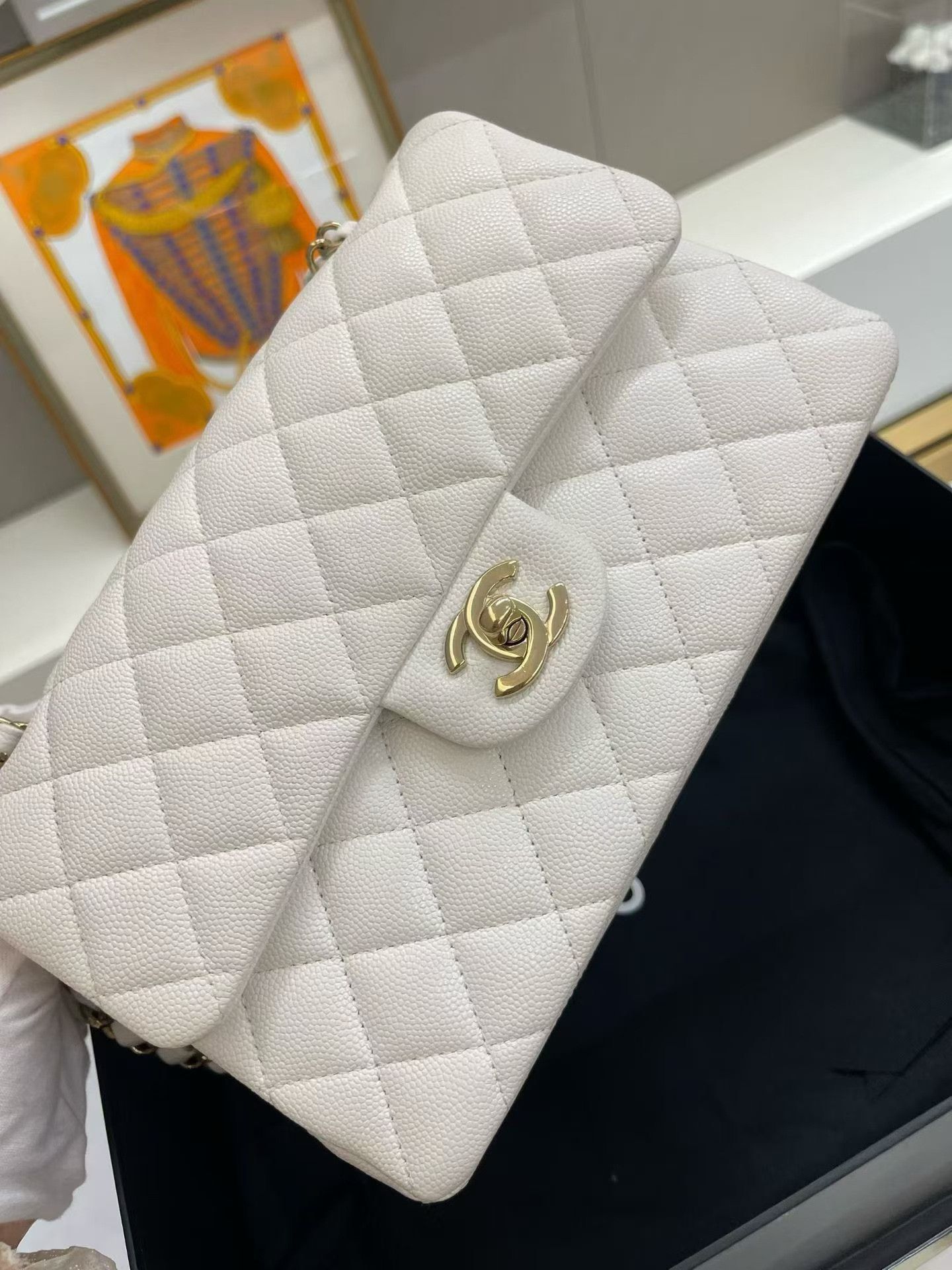 Chanel Pre-loved Bag Very good condition Size ONE SIZE - 6 Thumbnail