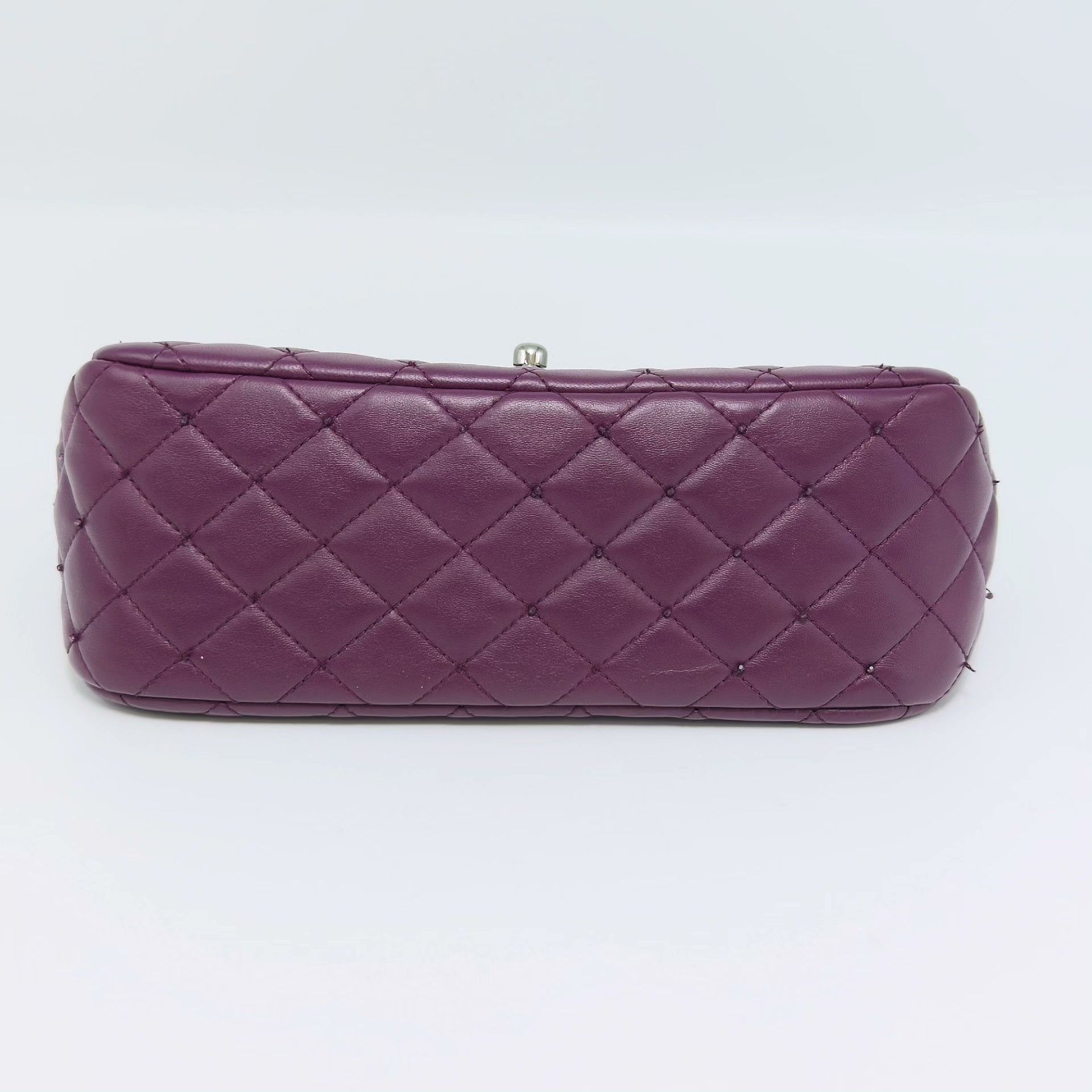 Chanel Pre-loved Bag Very good condition Size ONE SIZE - 5 Thumbnail