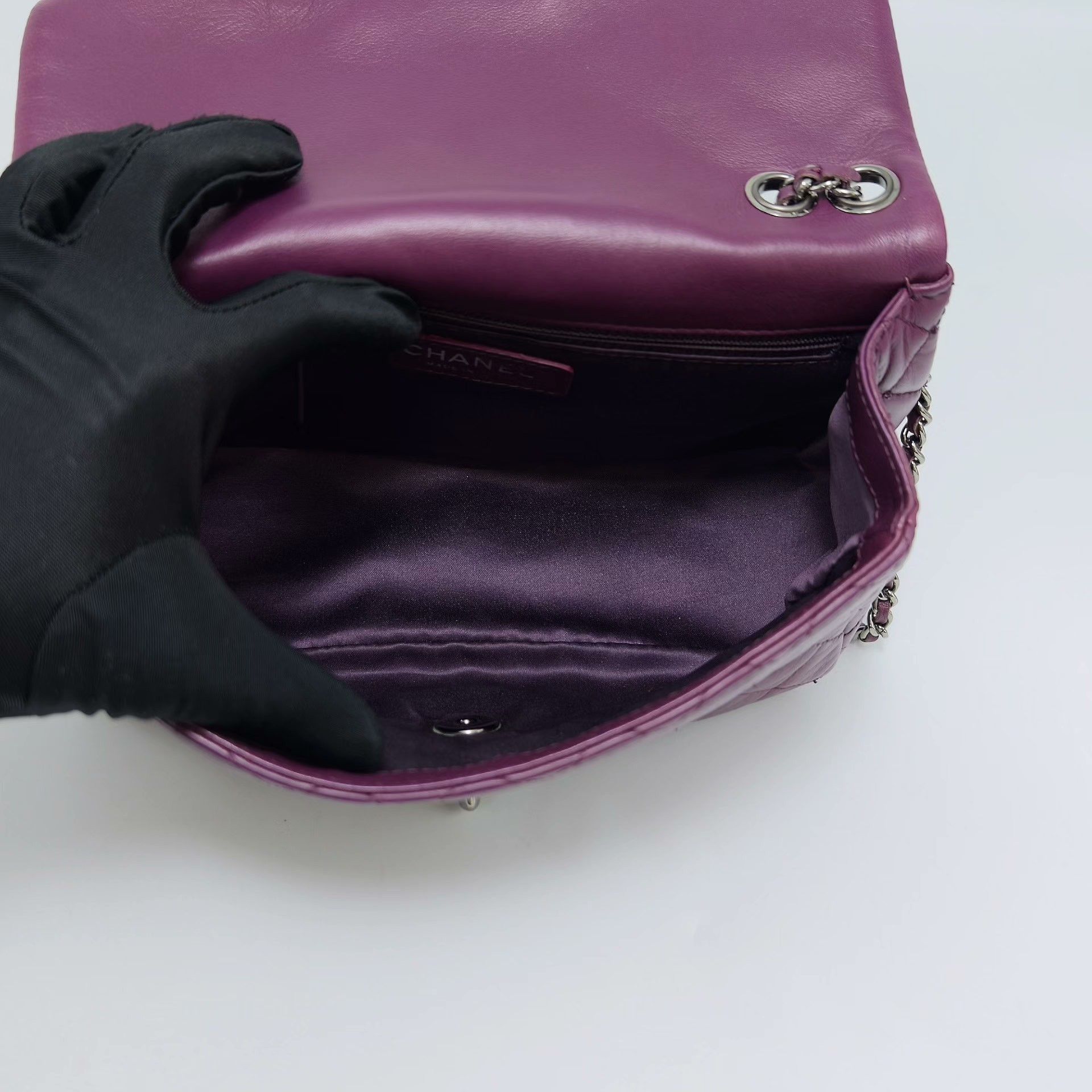 Chanel Pre-loved Bag Very good condition Size ONE SIZE - 6 Thumbnail